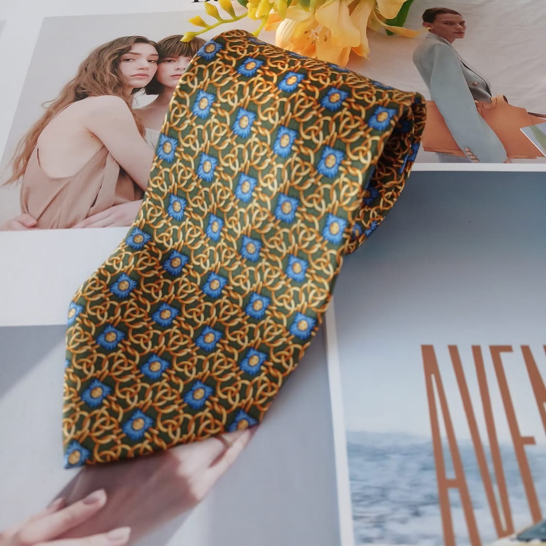 비토 루폴로 실크 카키 플로럴 넥타이 9.8cm A+등급 K19190
 상품이미지2