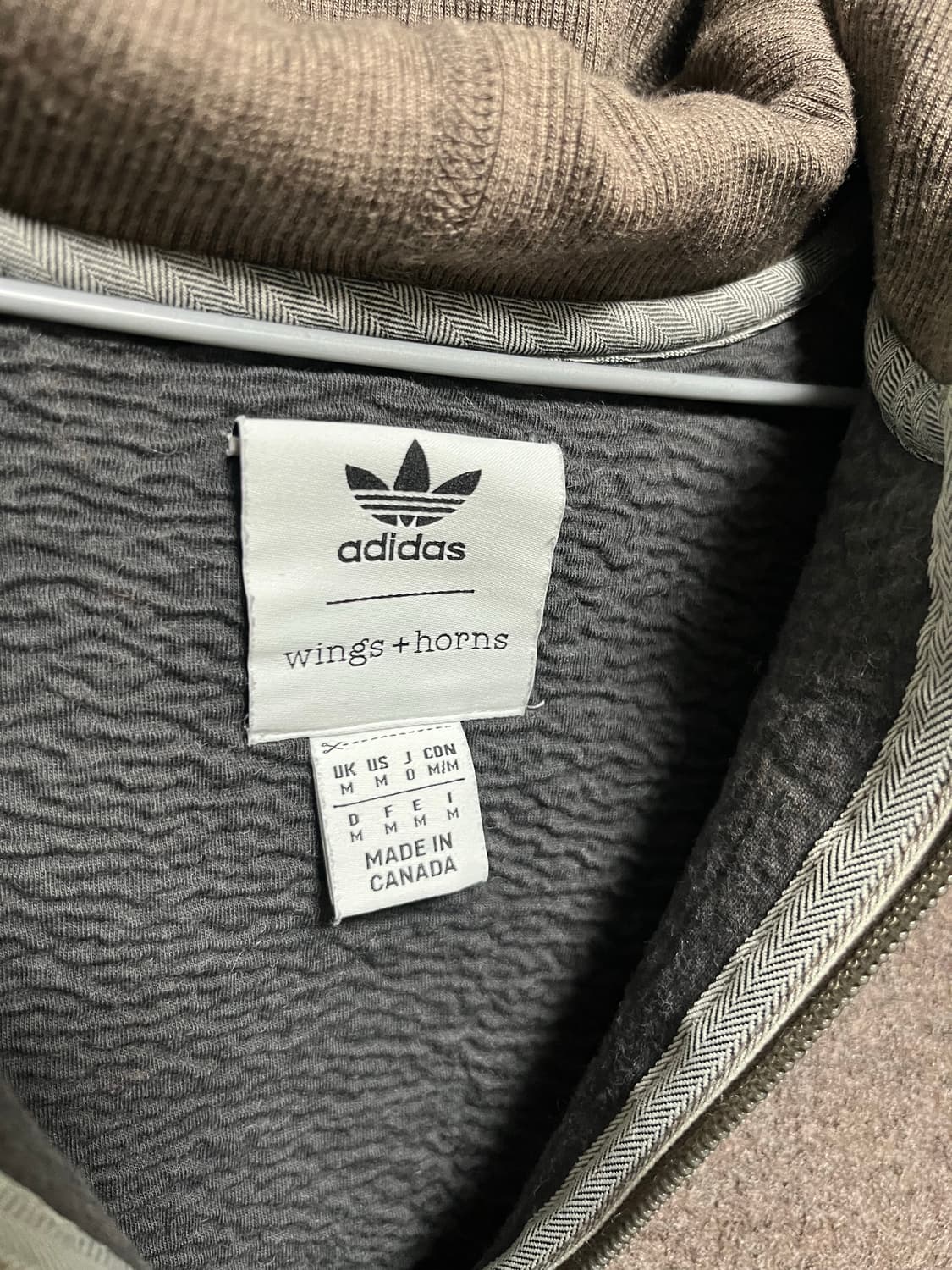 아디다스  wings + horns 콜라보 브라운 후드 집업 상품이미지3