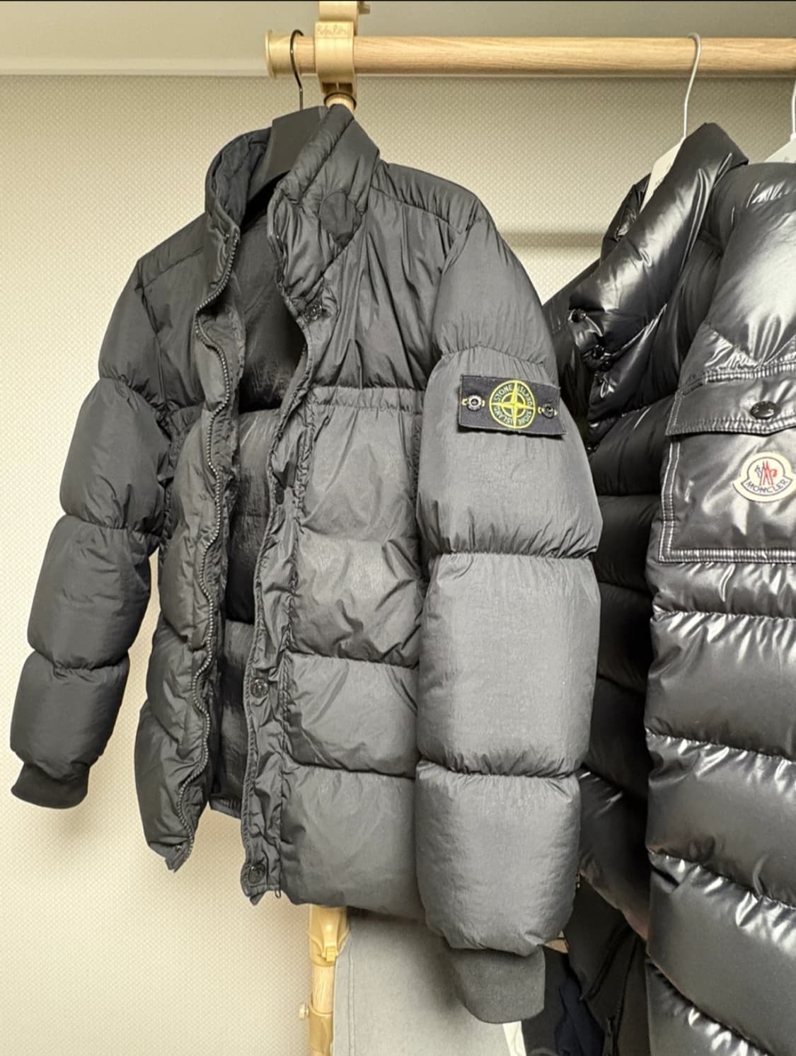 [L] 24FW 스톤아일랜드 크링클랩스 패딩 논후드 집업 자켓 경량 상품이미지2