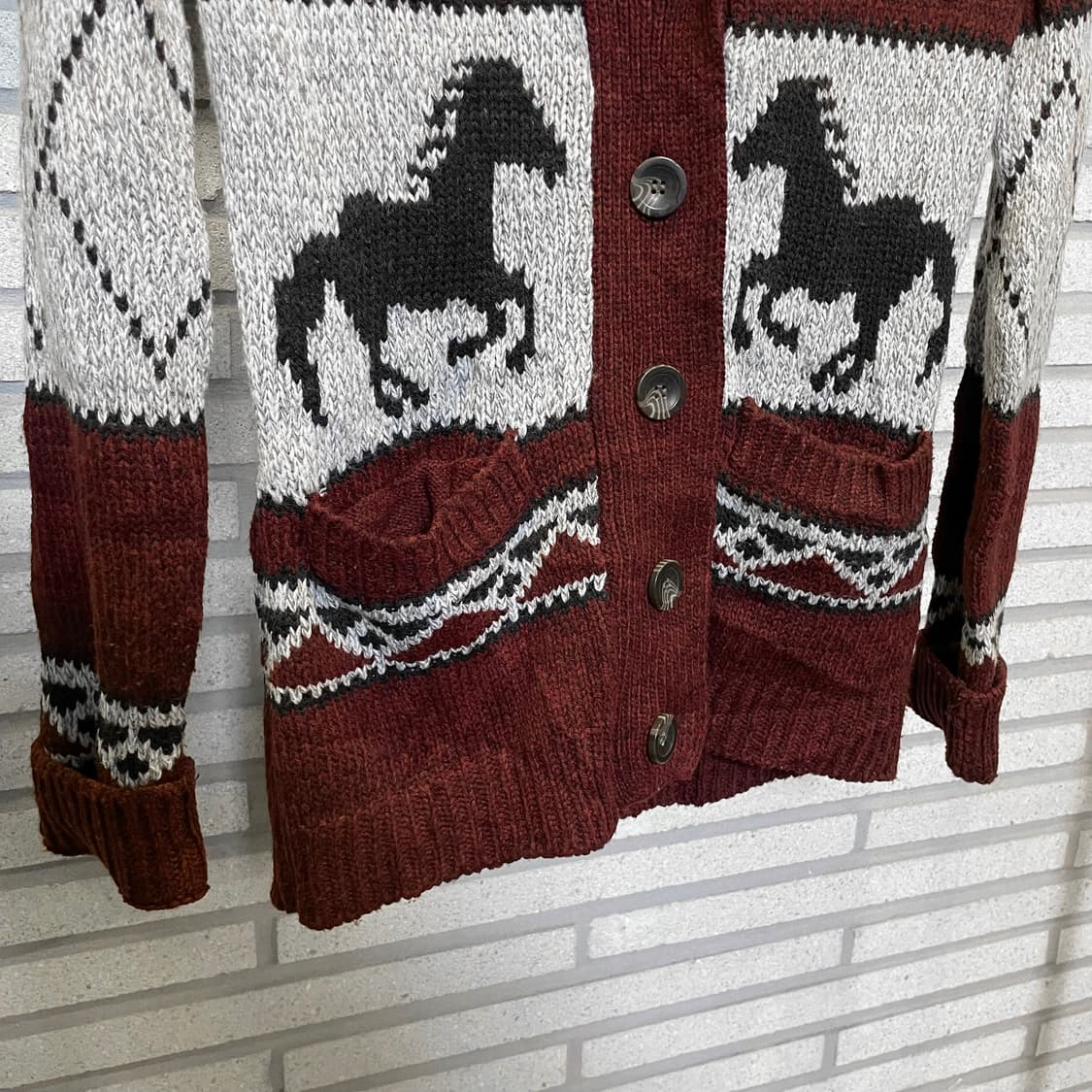 CANADA VINTAGE 코위찬 니트 가디건 그래픽 패턴 디테일 레드 상품이미지5