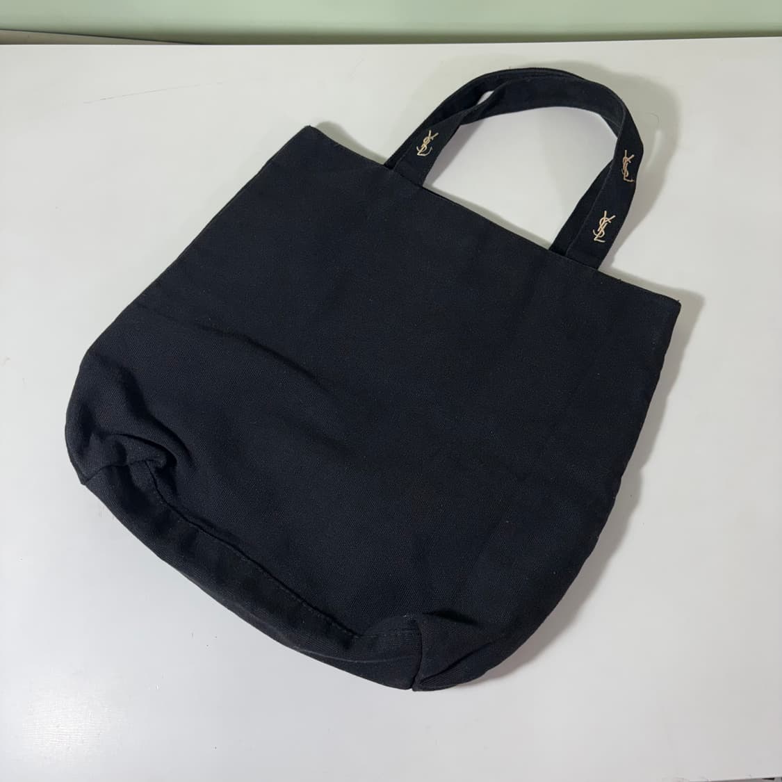 OS YSL 입생로랑 블랙 에코백 상품이미지2