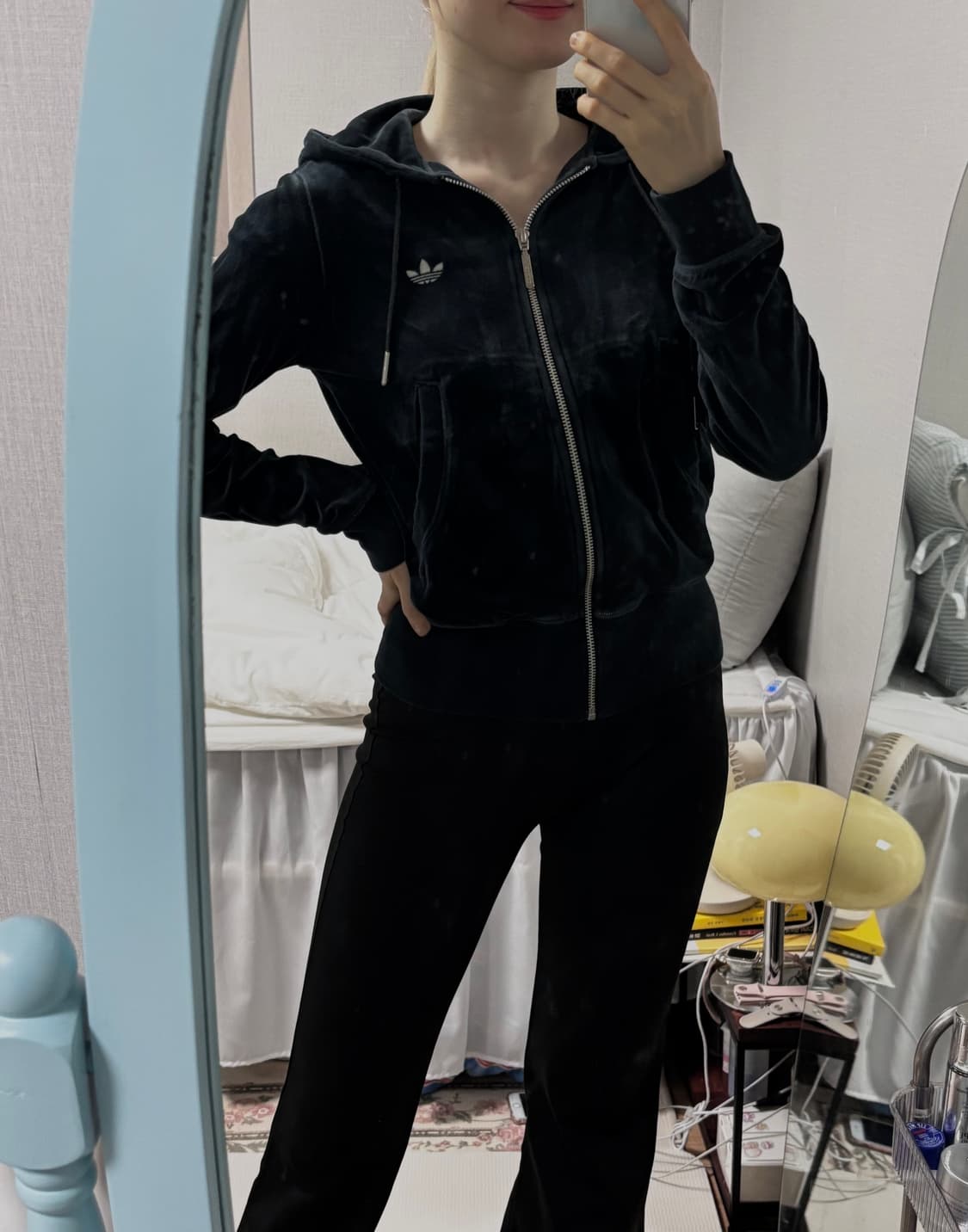 아디다스 벨벳 후드집업🖤 상품이미지2