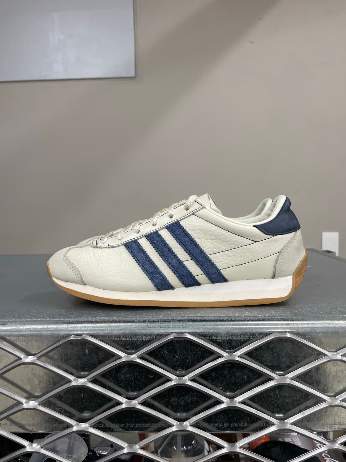 아디다스 컨트리 OG 나이트 인디고 오프 화이트 230 상품이미지1