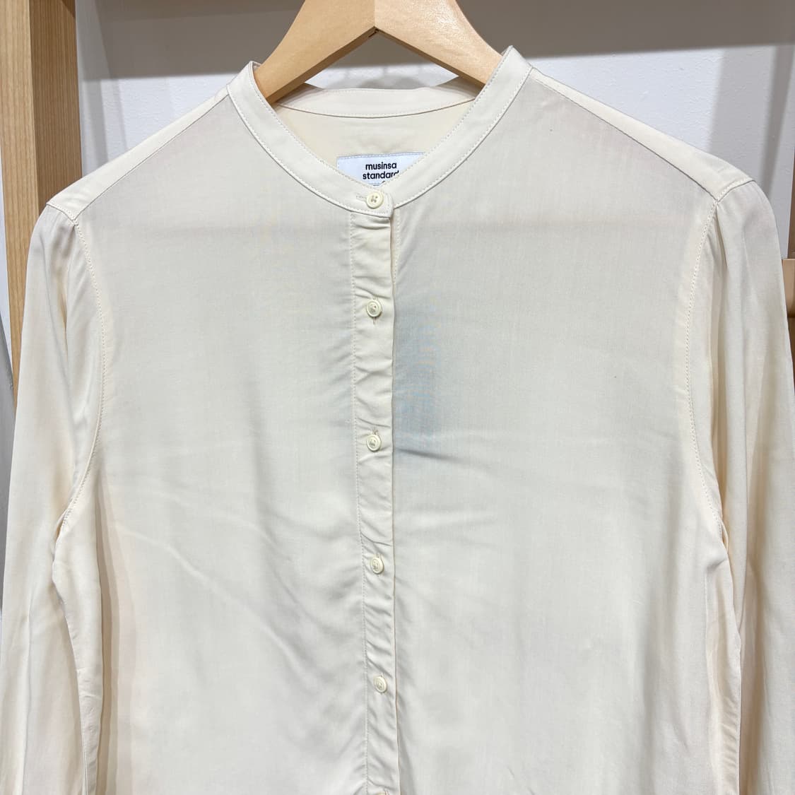 [새상품] 무신사 여성 셔츠 상품이미지2