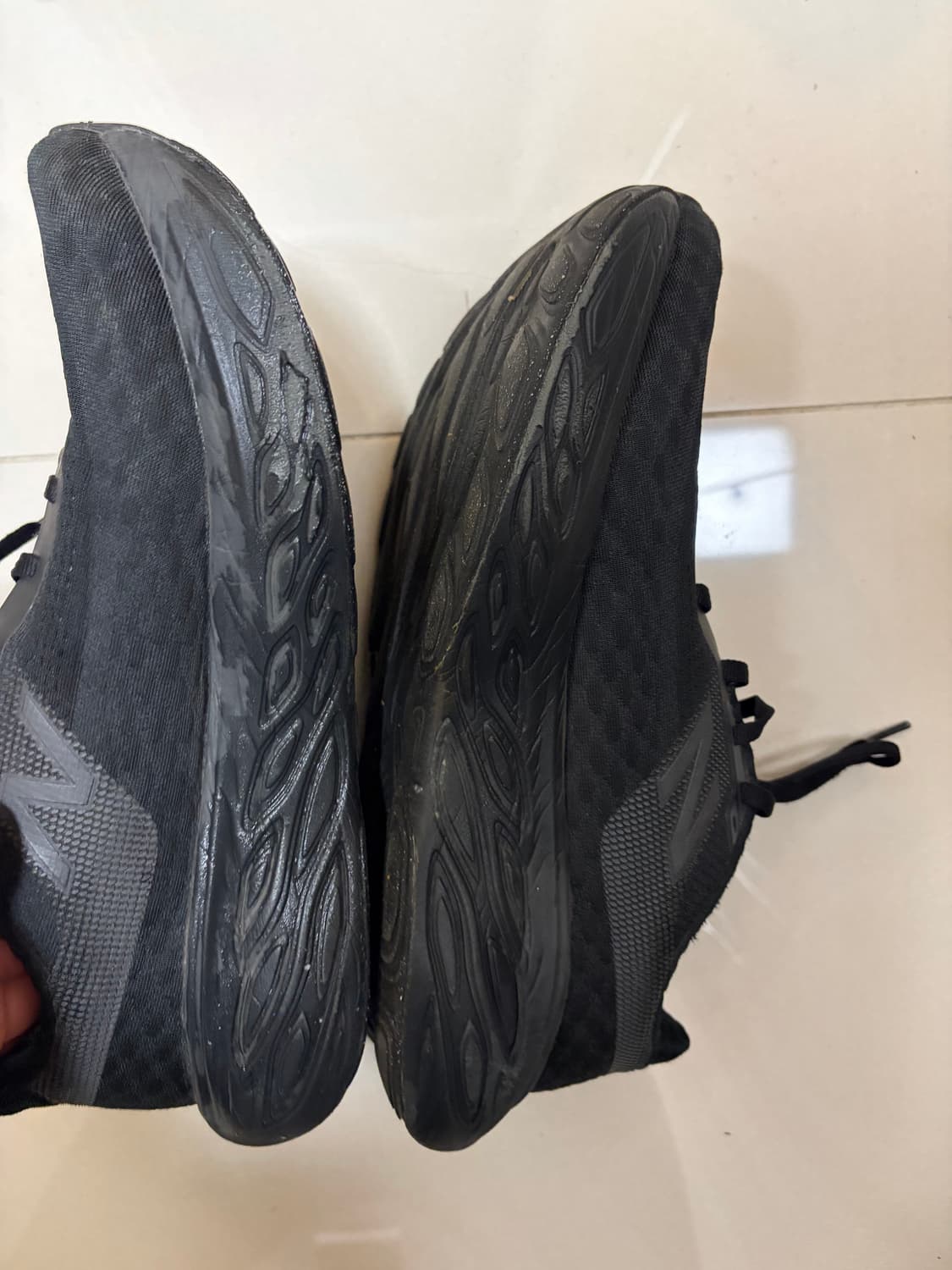 뉴발란스 1080v14 2E 260 상품이미지2