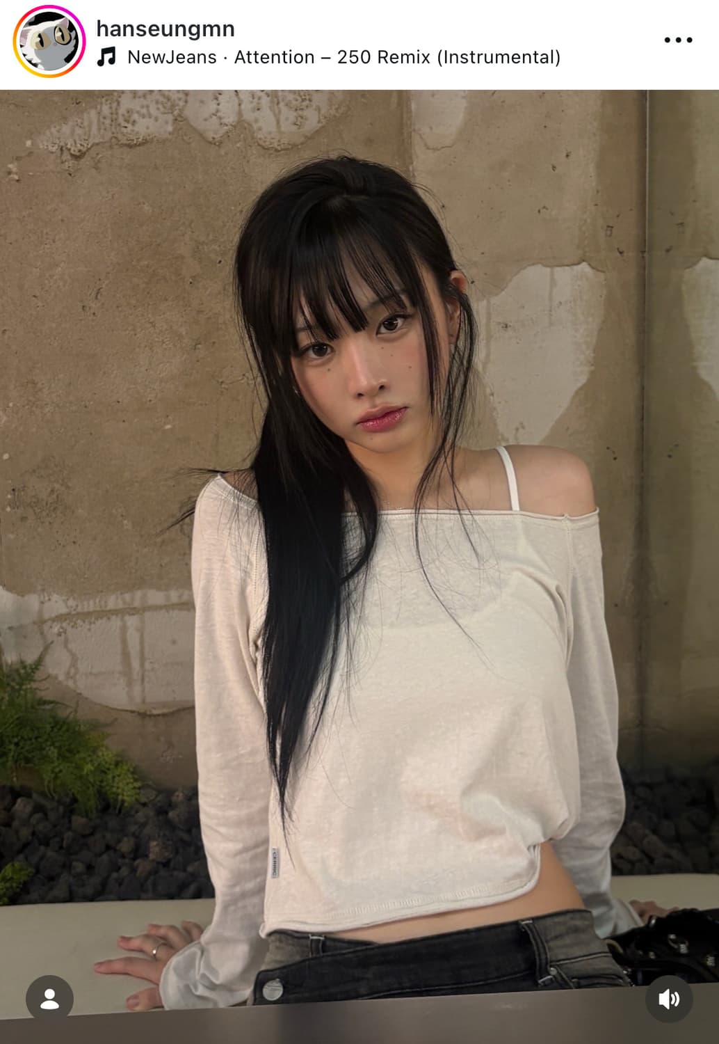 세릭 로우 컷 보트넥 탑 IVORY 상품이미지6