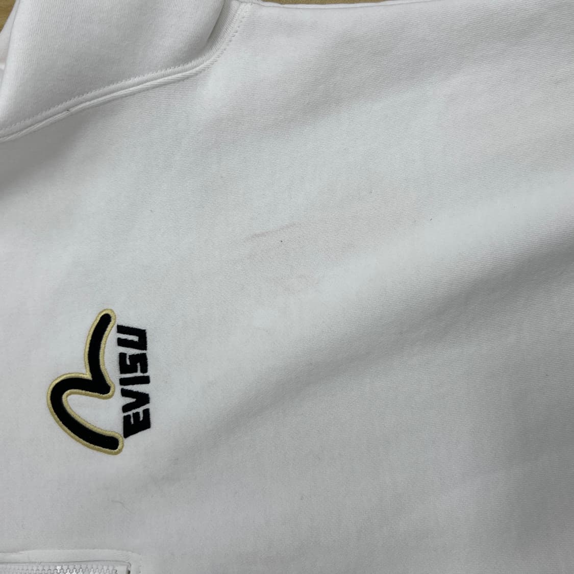 EVISU 에비수 빅힐스 화이트 하프집업 맨투맨 M 상품이미지8