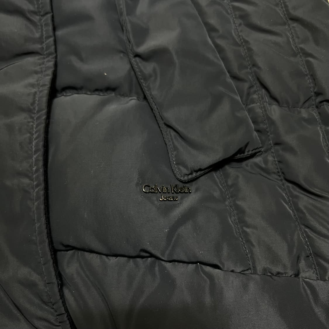 캘빈클라인 여성 프리미엄 다운 후드 롱패딩 점퍼 [네이비] XS/85 상품이미지4