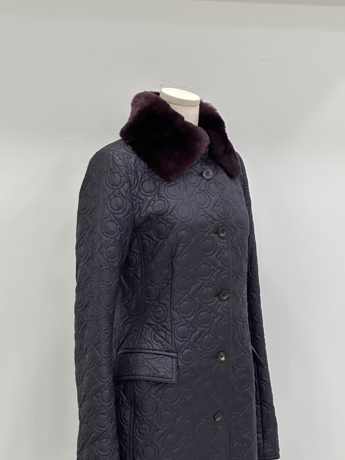 페레가모 간치니 퀼팅 상품이미지3