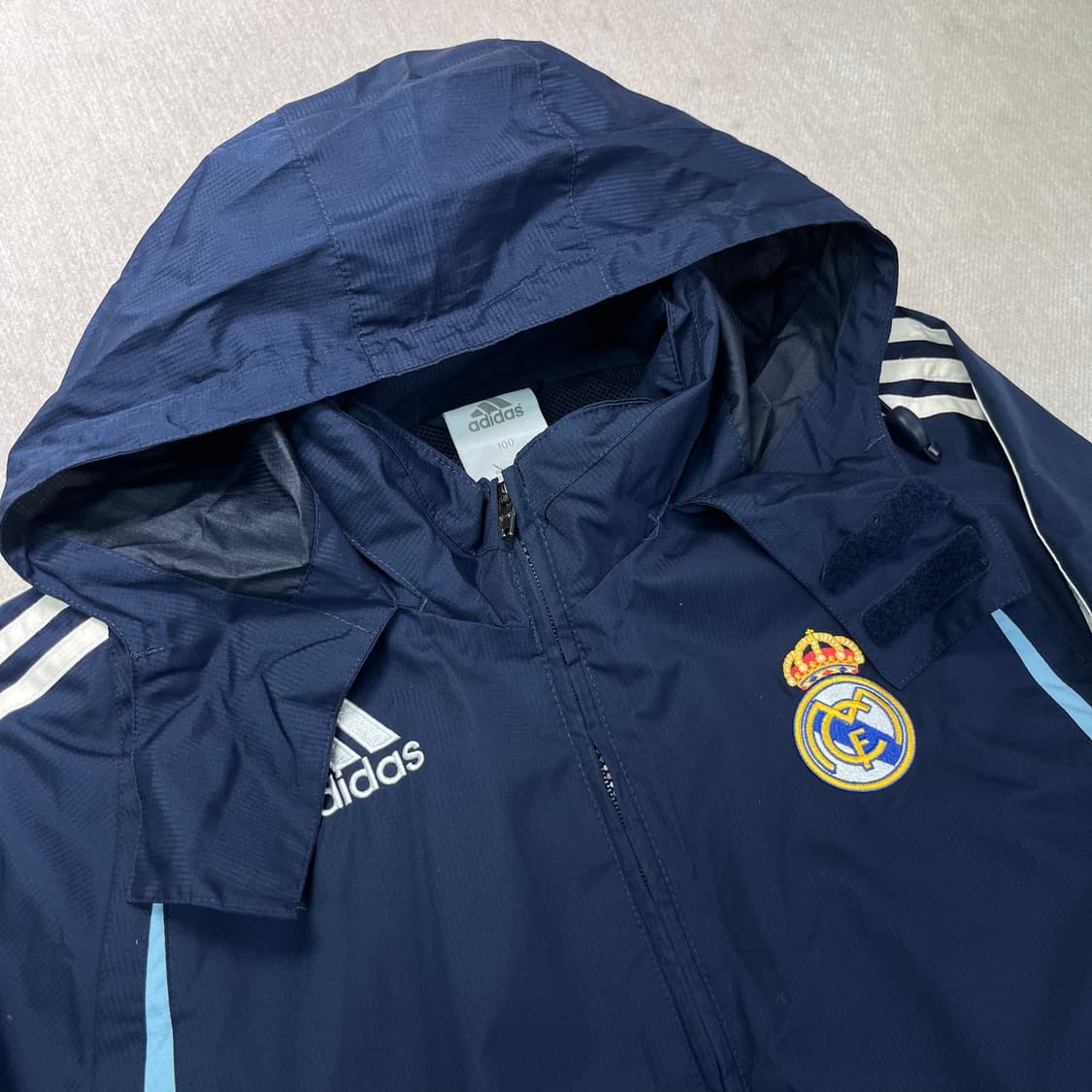 100 아디다스 레알마드리드 바람막이 자켓 상품이미지3