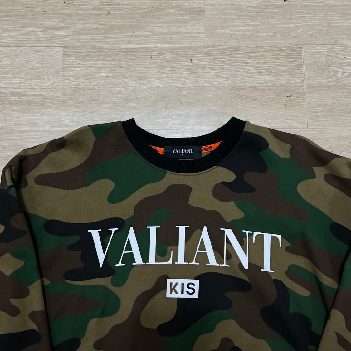 VALIANT 발리안트 밀리터리 빅로고 맨투맨 [카모플라쥬] 2사이즈 상품이미지2
