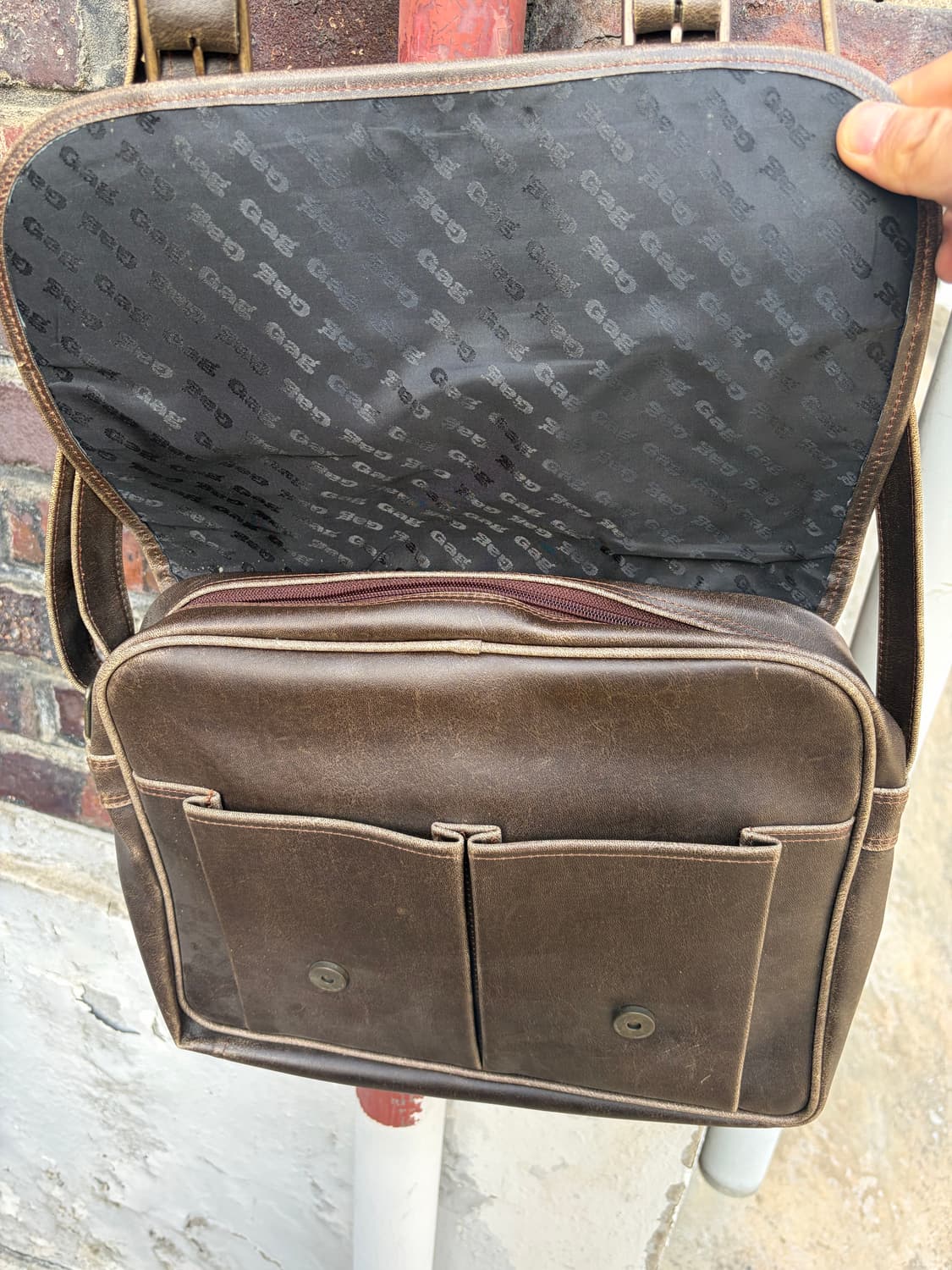Gag 빈티지 브라운 레더 메신저백 상품이미지6
