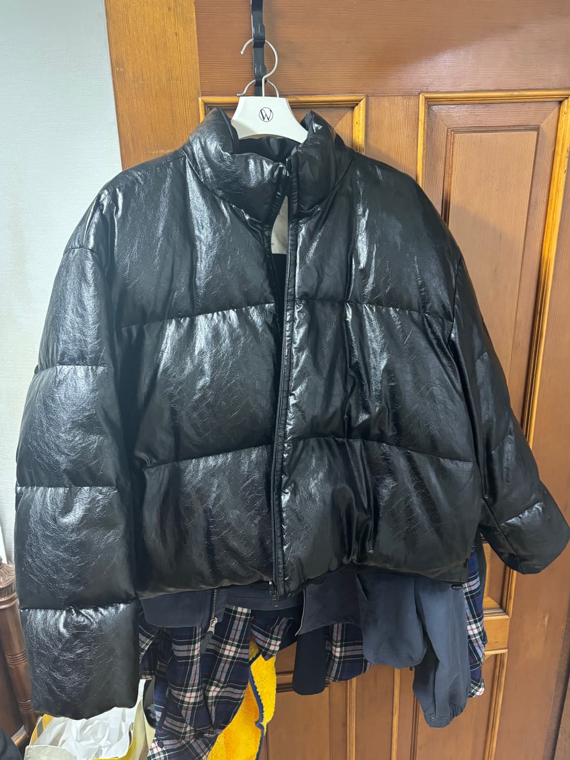 아모멘토 패딩 L 비건 레더 리버시블 상품이미지2