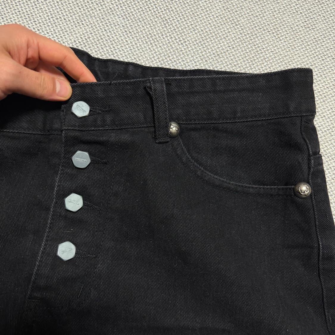 떠그클럽 초판 레더워싱 데님팬츠 블랙/화이트 상품이미지3