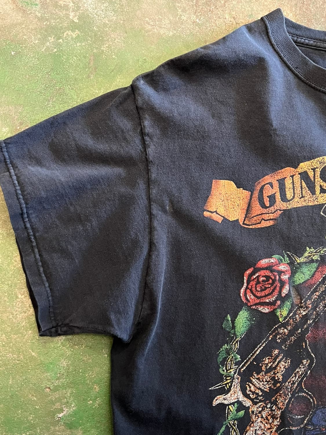 00's [XL] 빈티지 건즈앤로지스 바이커 밴드티 프룻오브더룸 페이딩 상품이미지6