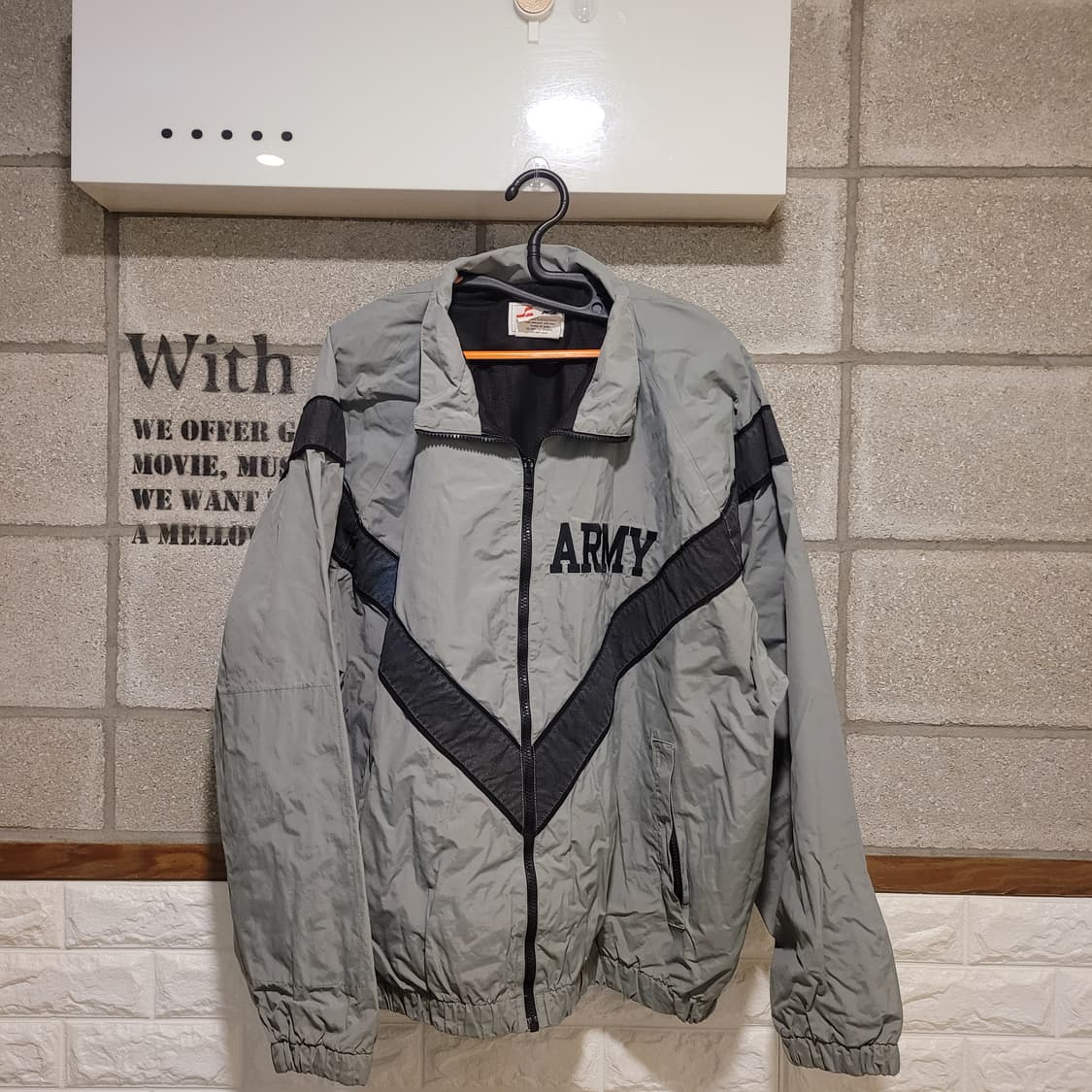 IPFU ARMY 바람막이 L  상품이미지1