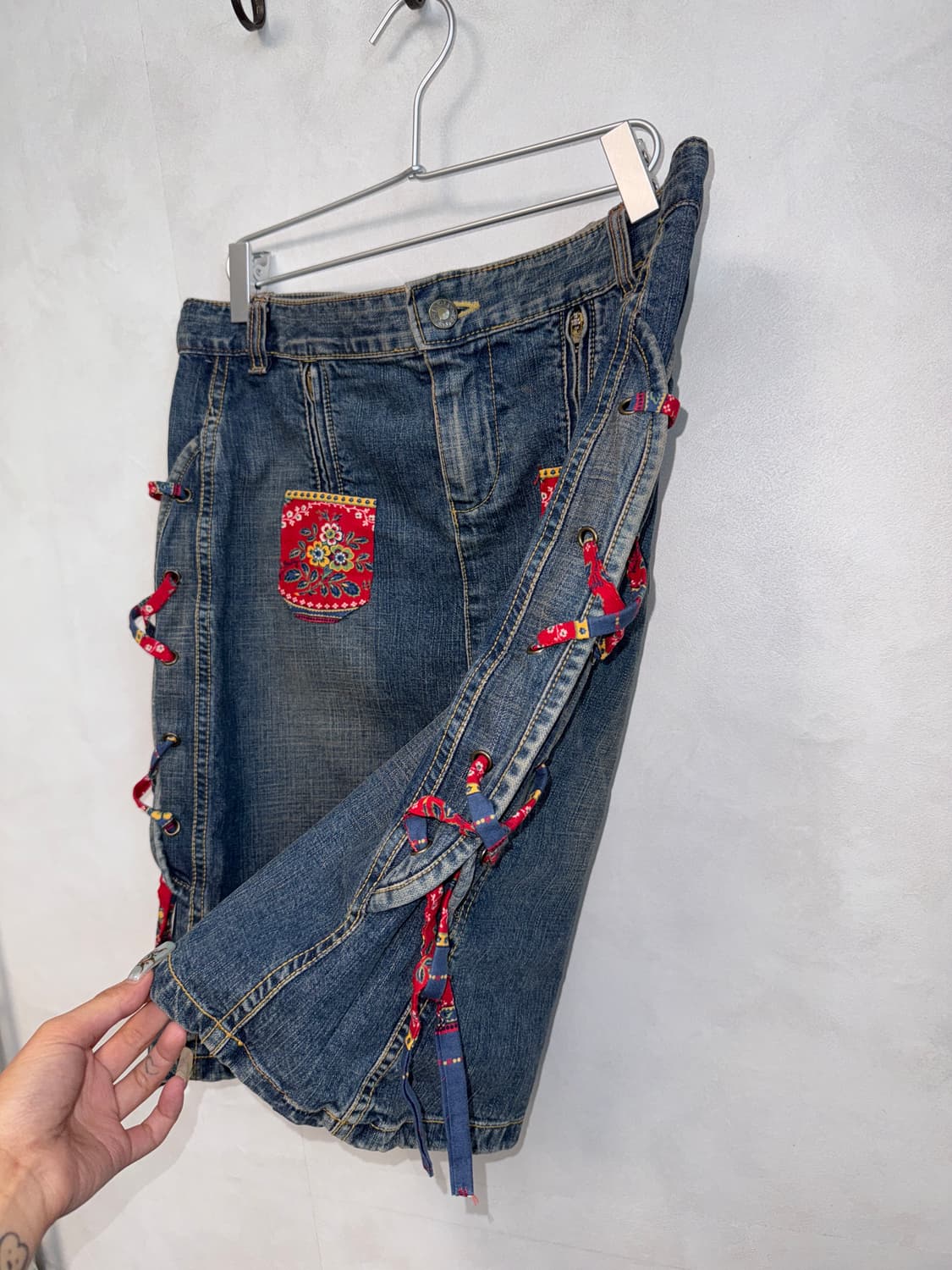 Washing denim oriental laceup midi skirt 상품이미지3