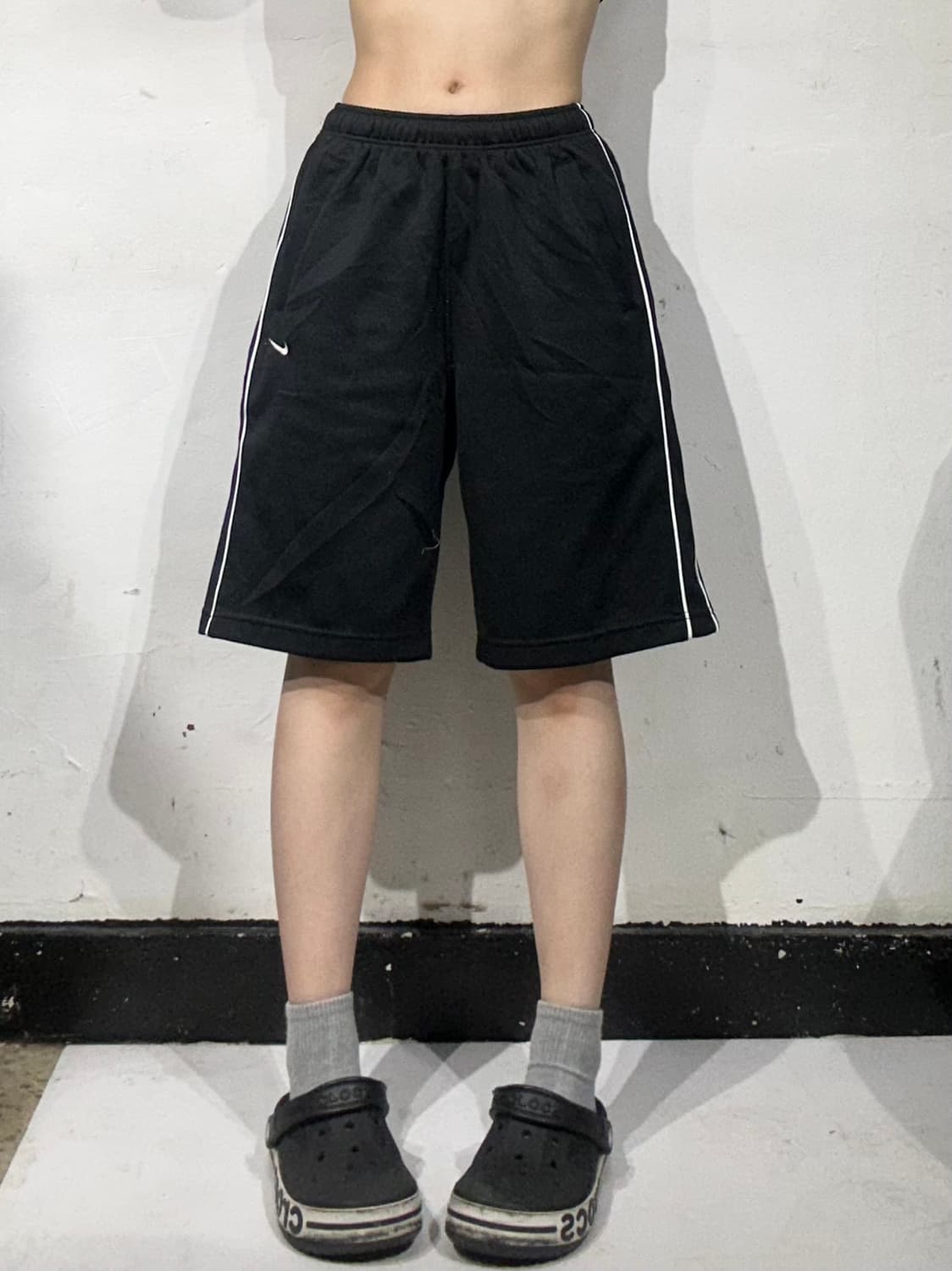 00s 나이키 블랙 올드스쿨 사이드 라인 버뮤다 팬츠 반바지 S 상품이미지2