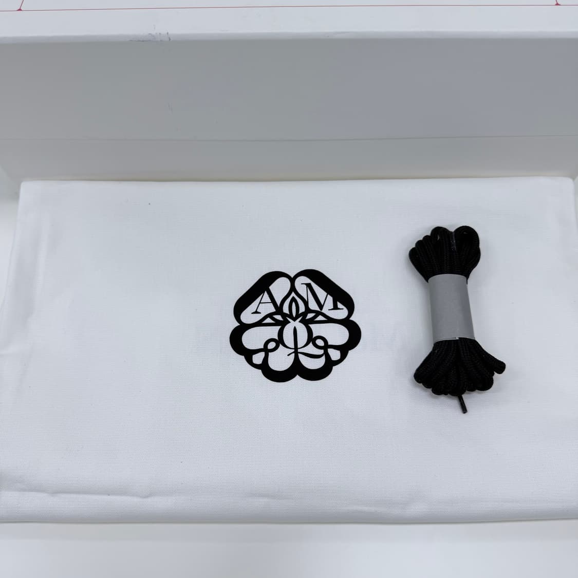 [미사용/250] 알렉산더 맥퀸 스웨이드 부츠 블랙 상품이미지9