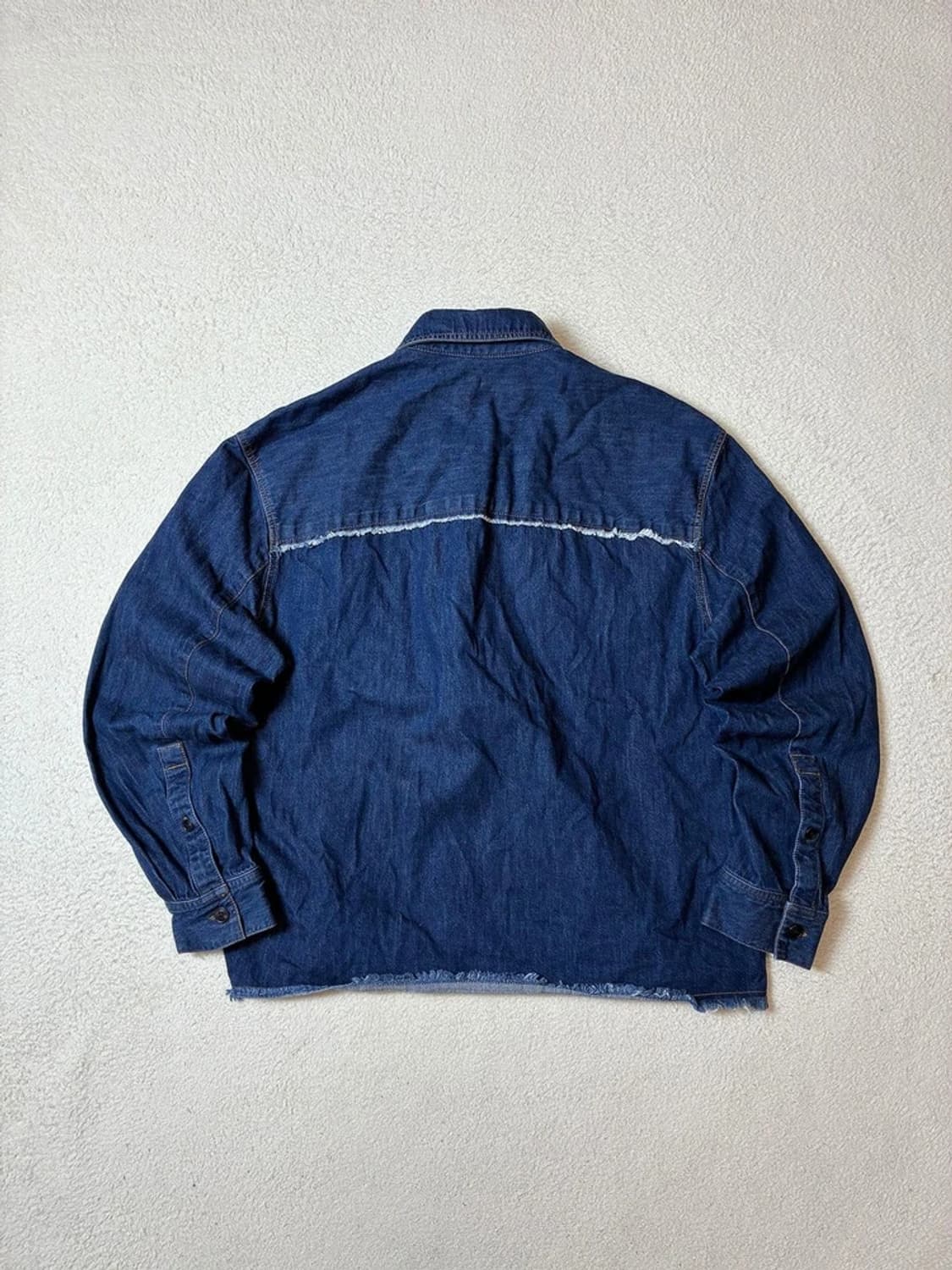 쿠어 COOR 절개 컷오프 크롭 데님셔츠 PN7447 상품이미지6