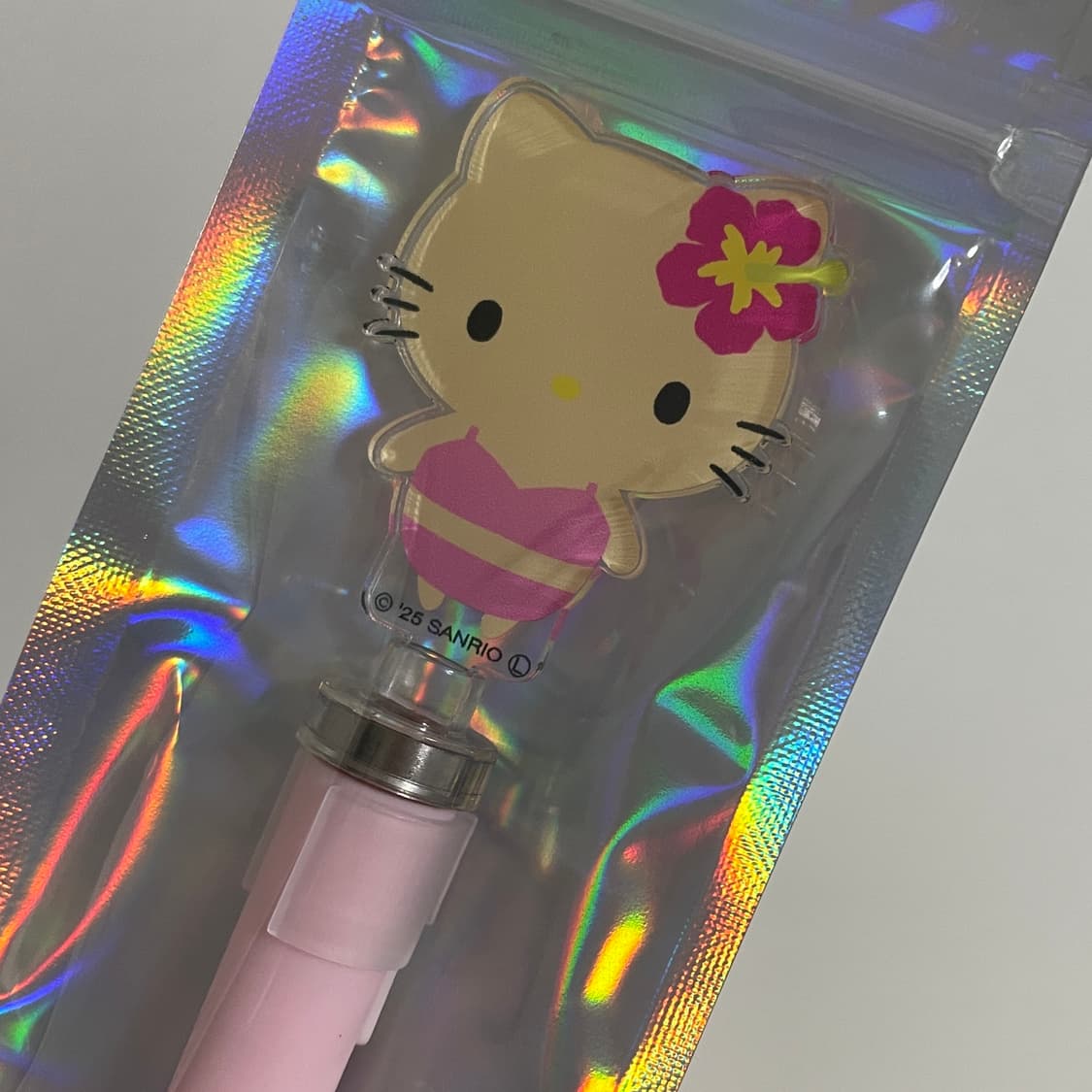 헬로키티 태닝 수영복 빙글빙글 라이트 볼펜 상품이미지1