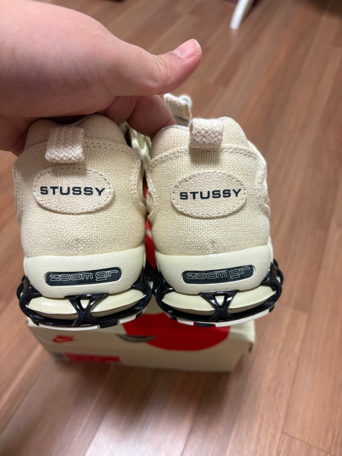 나이키x스투시 에어줌 스피리리돈  상품이미지3