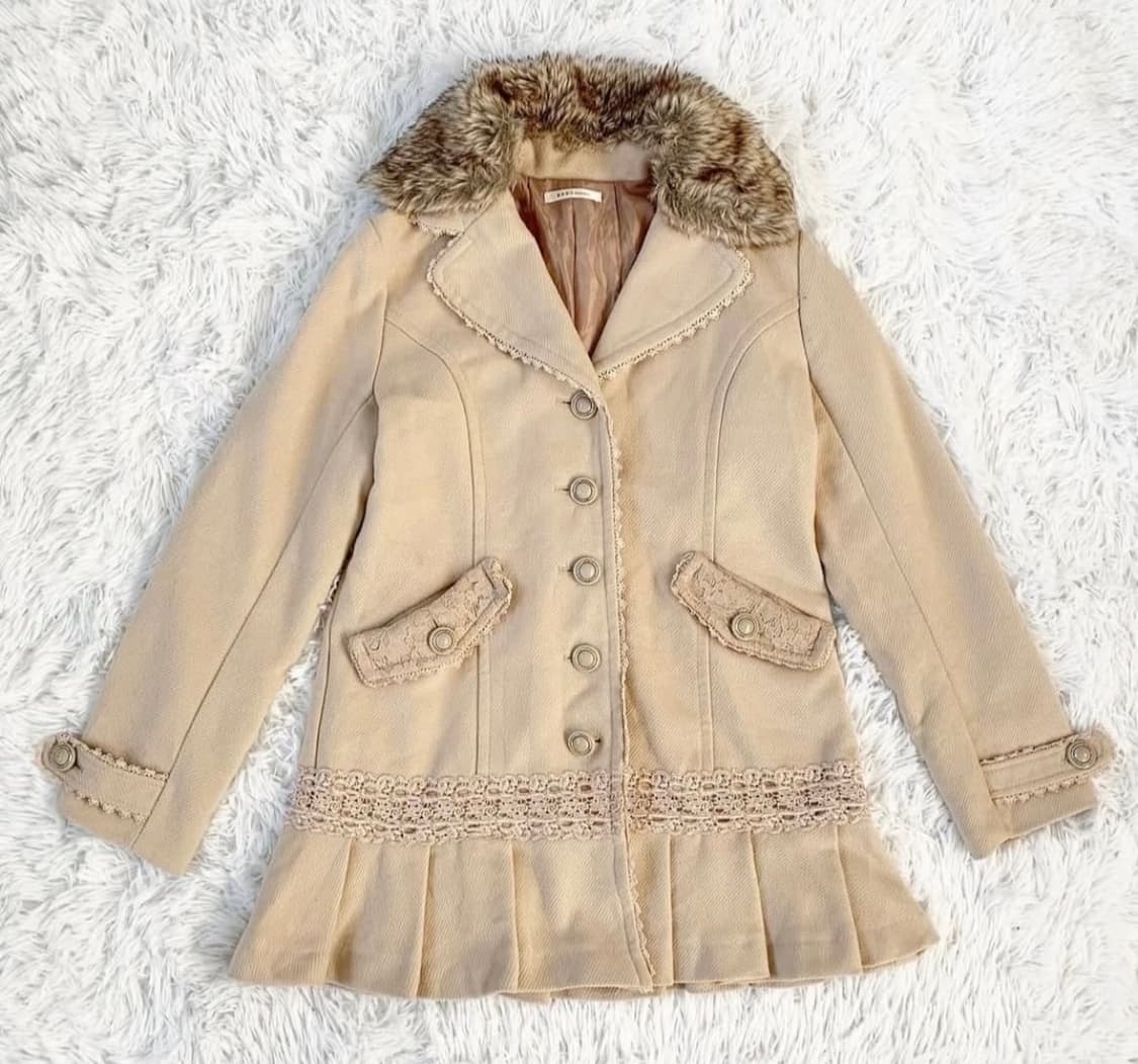 엑시즈팜 레이스 라떼갸루 롱코트 퍼코트 상품이미지1