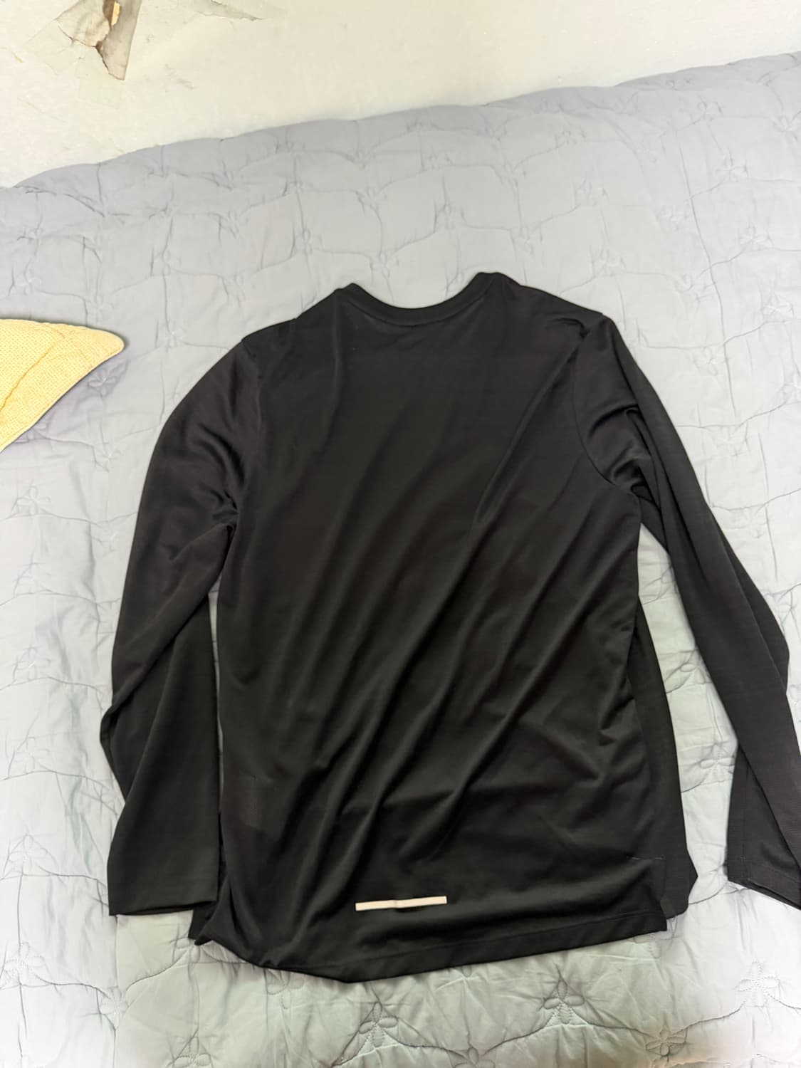 나이키 드라이핏 런닝 긴팔티 XL사이즈 실착1회 새상품급 판매 상품이미지5