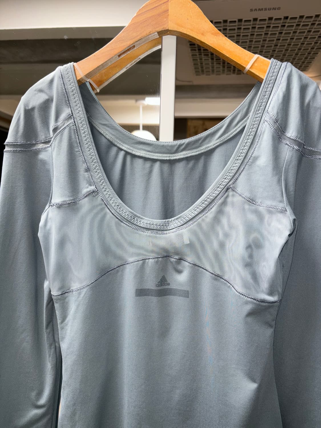 아디다스 스텔라 매카트니 롱슬리브 상품이미지3