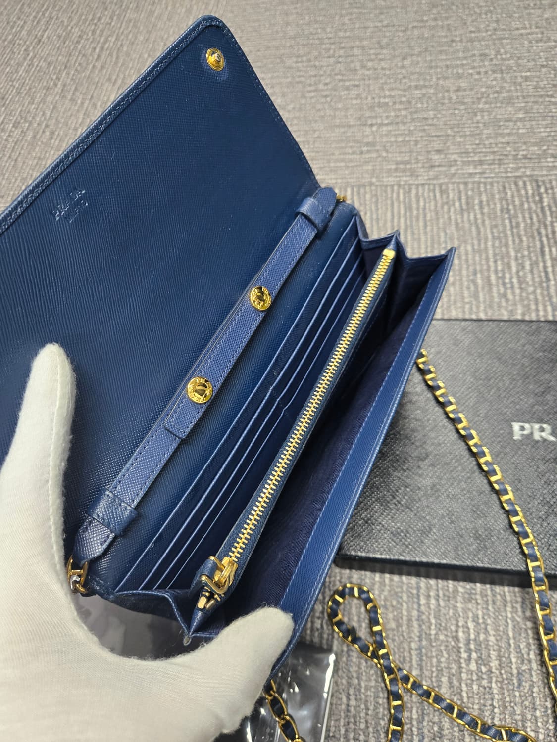 [특가][정품]프라다 사피아노woc 미니백 상품이미지7