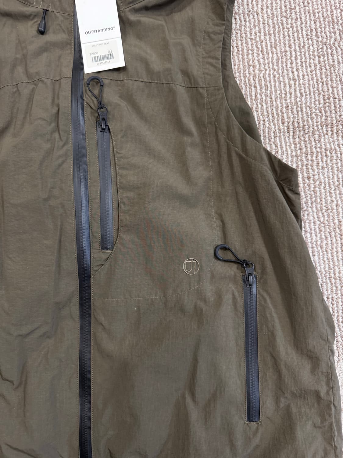 [새제품/L] 아웃스탠딩 유틸리티 베스트 자켓 - 올리브 상품이미지2