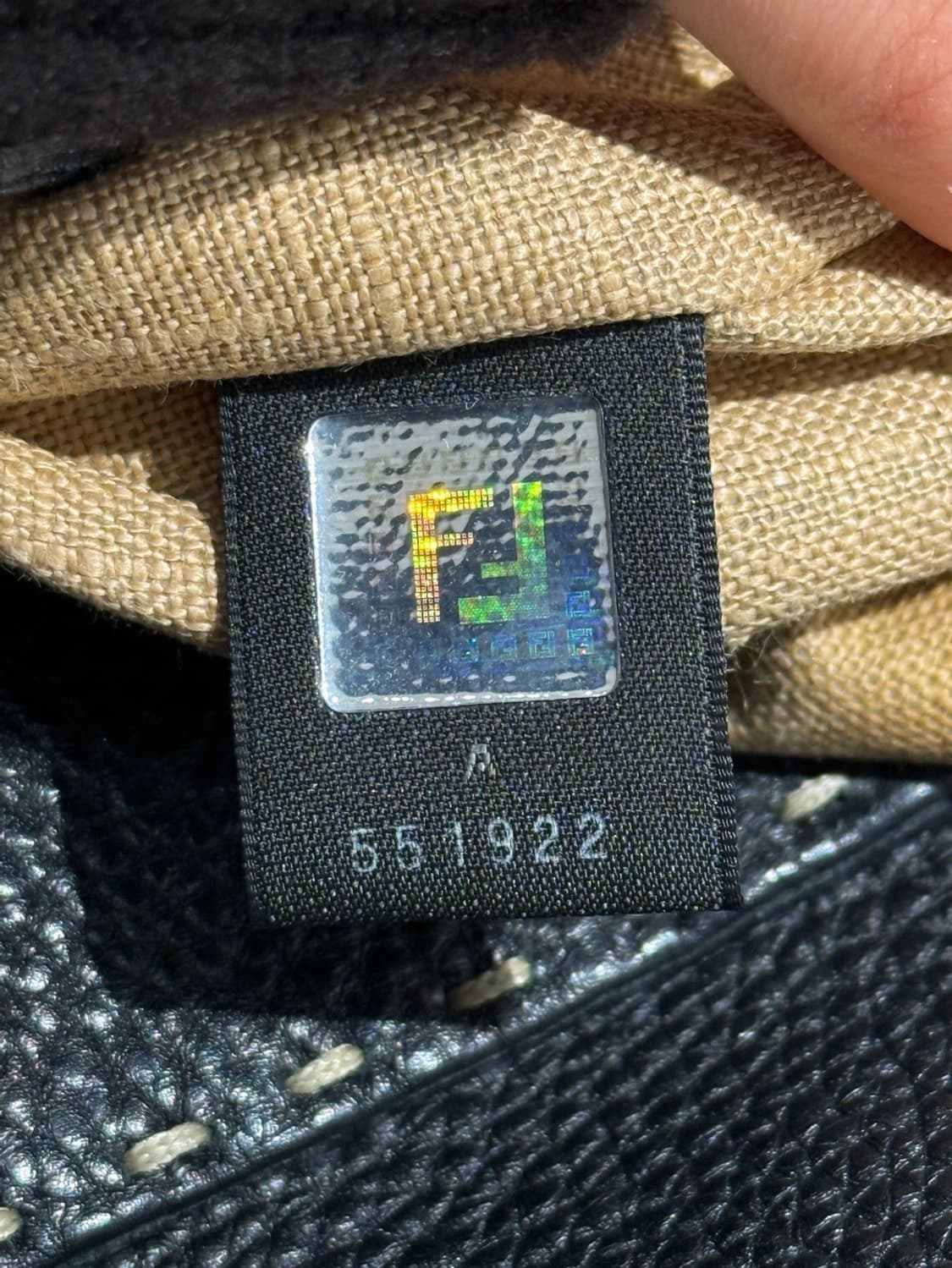 펜디 블랙 셀러리아 린다 토트백 상품이미지9