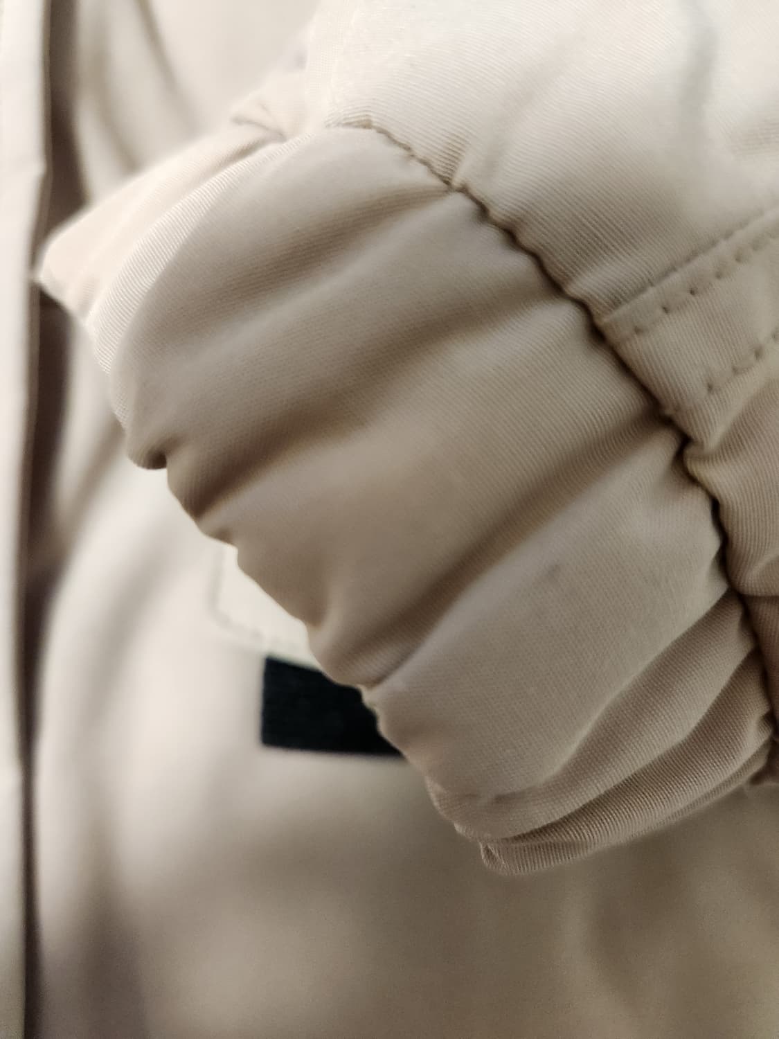 게스 여성용 단단이 패딩 다운 점퍼 사이즈m

모자털 없고 희미한 스크레 상품이미지4