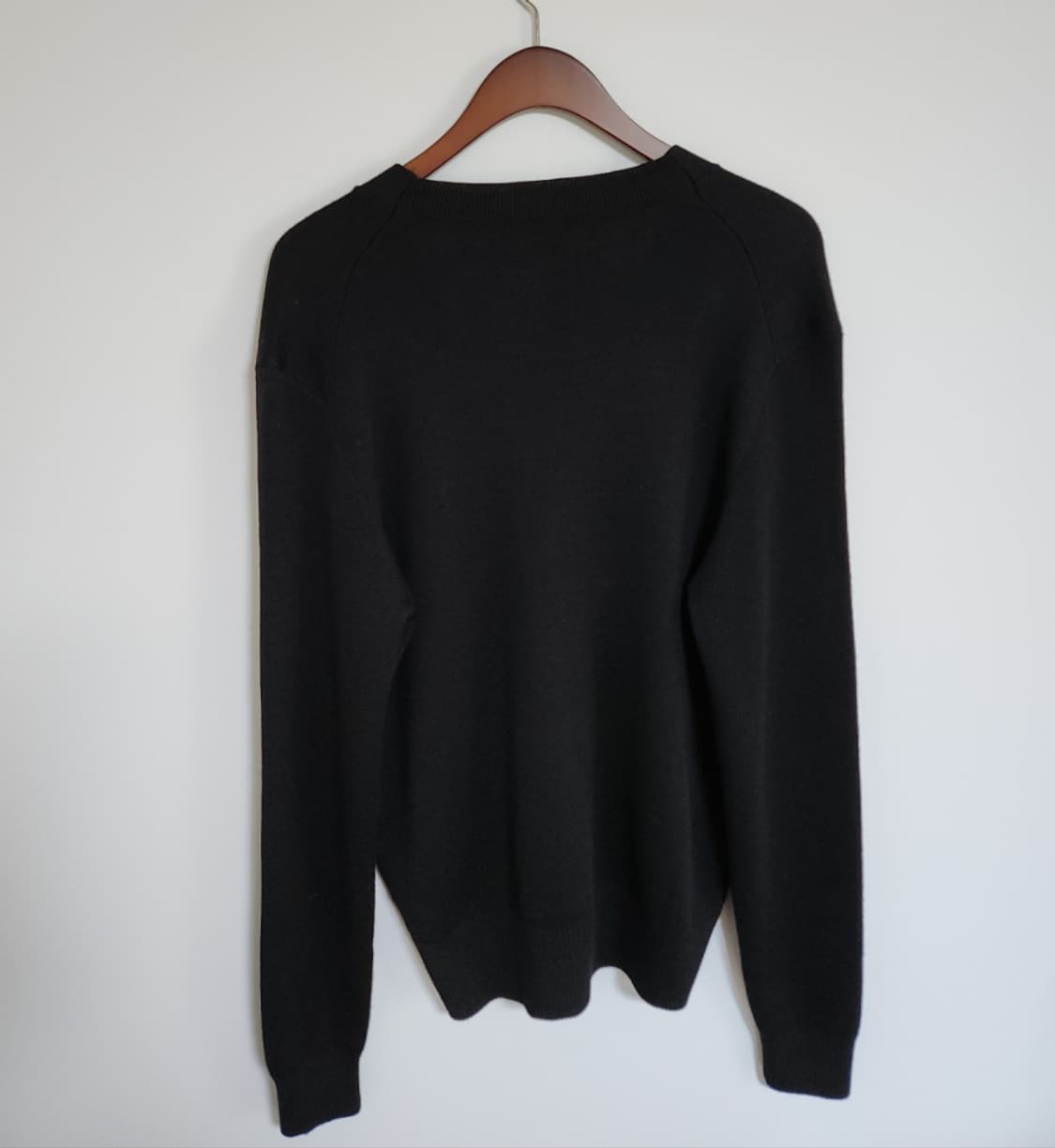 [M] 아미 블랙 스몰 하트자수 가디건 BFHK305 상품이미지5