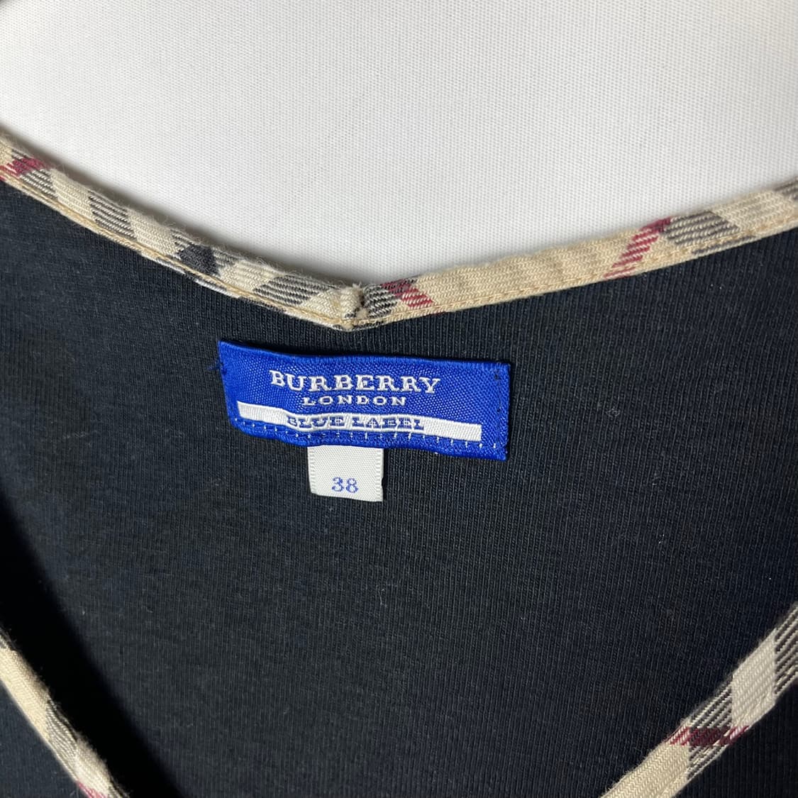 [Burberry] 버버리 블루라벨 체크라인 셔링 슬리브리스 상품이미지5