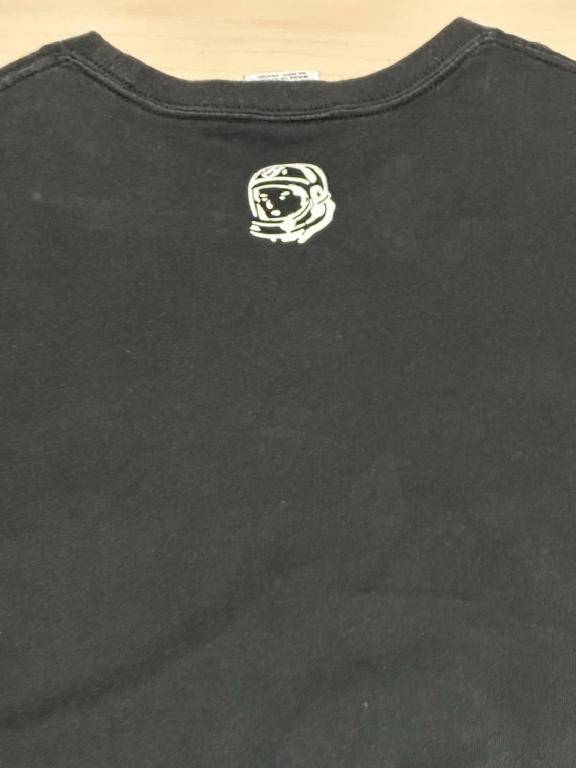 빌리네어보이즈클럽 CLASSIC CURVE LOGO TEE 상품이미지4