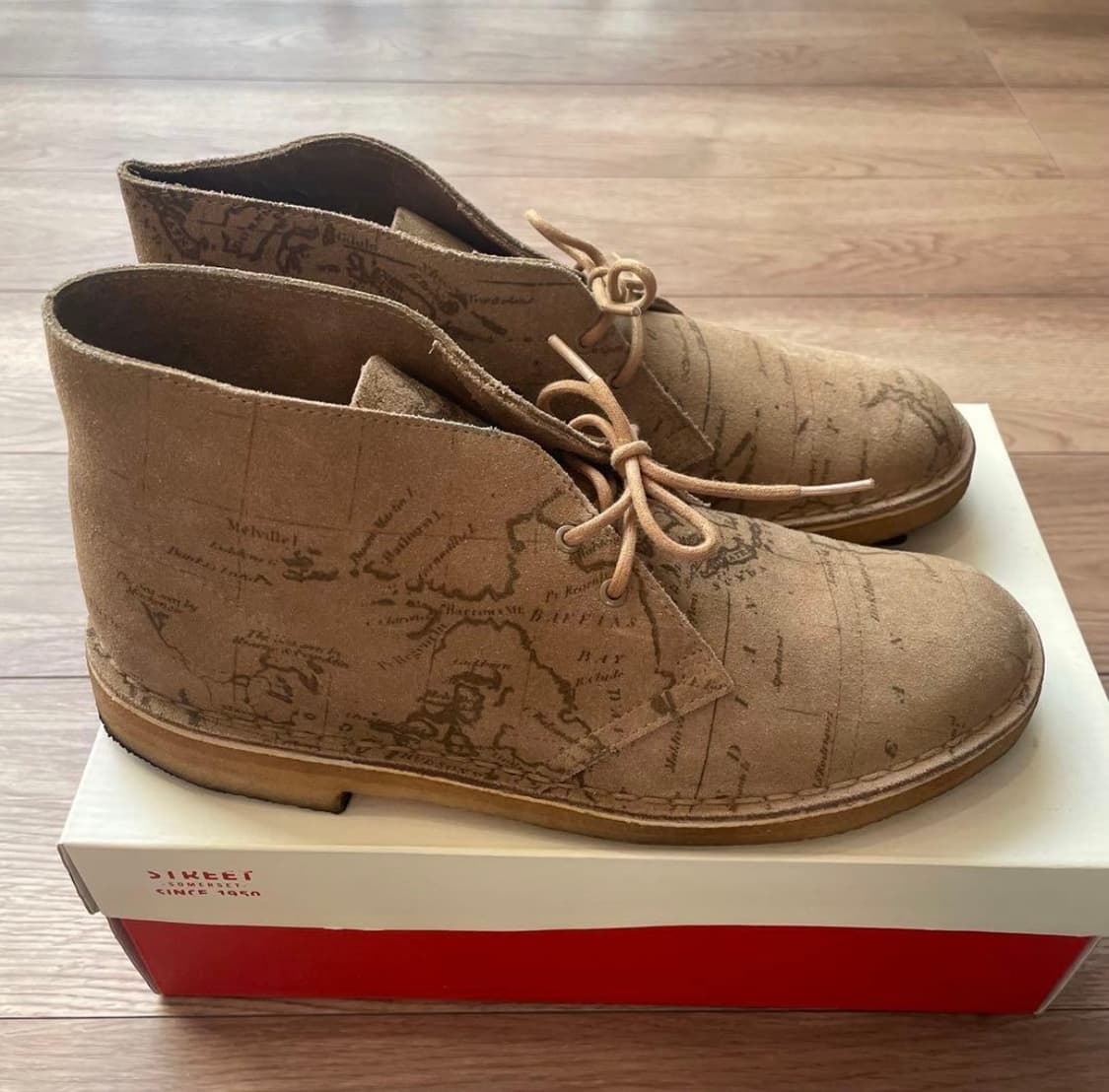 슈프림 x 클락스 데저트 맵 280 상품이미지1