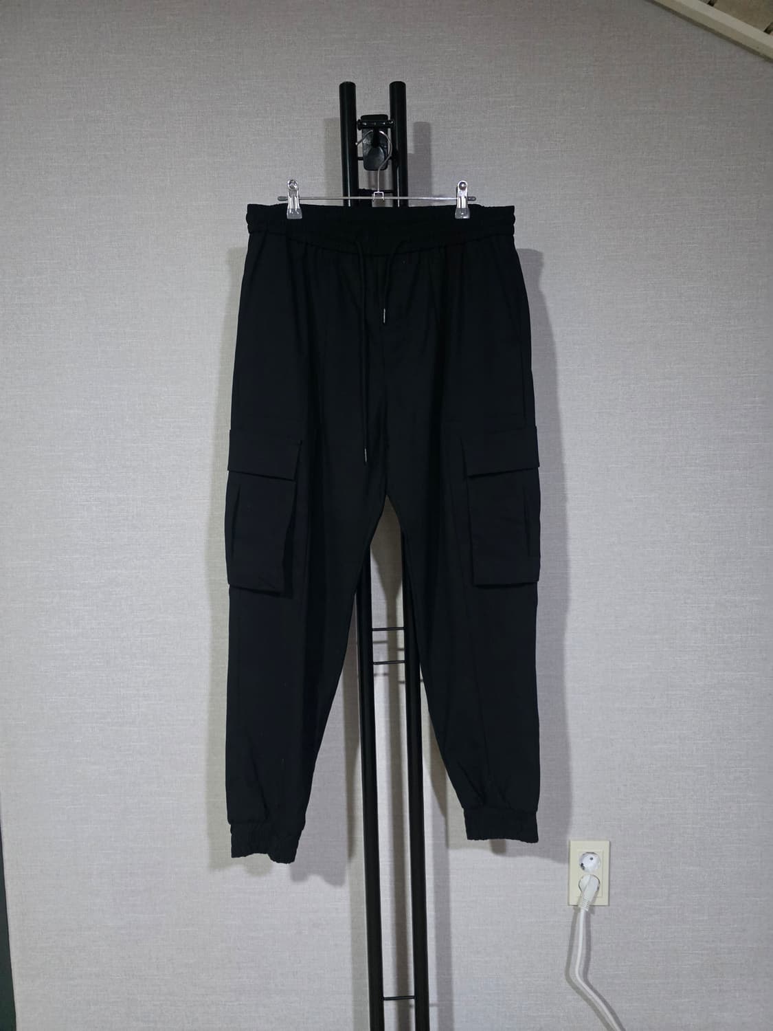 준지 드로스트링 카고 팬츠 블랙 48 (34) 상품이미지2