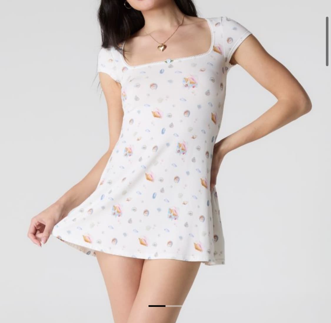 글로니 원피스 ROSY SCOOP MINI DRESS 상품이미지2