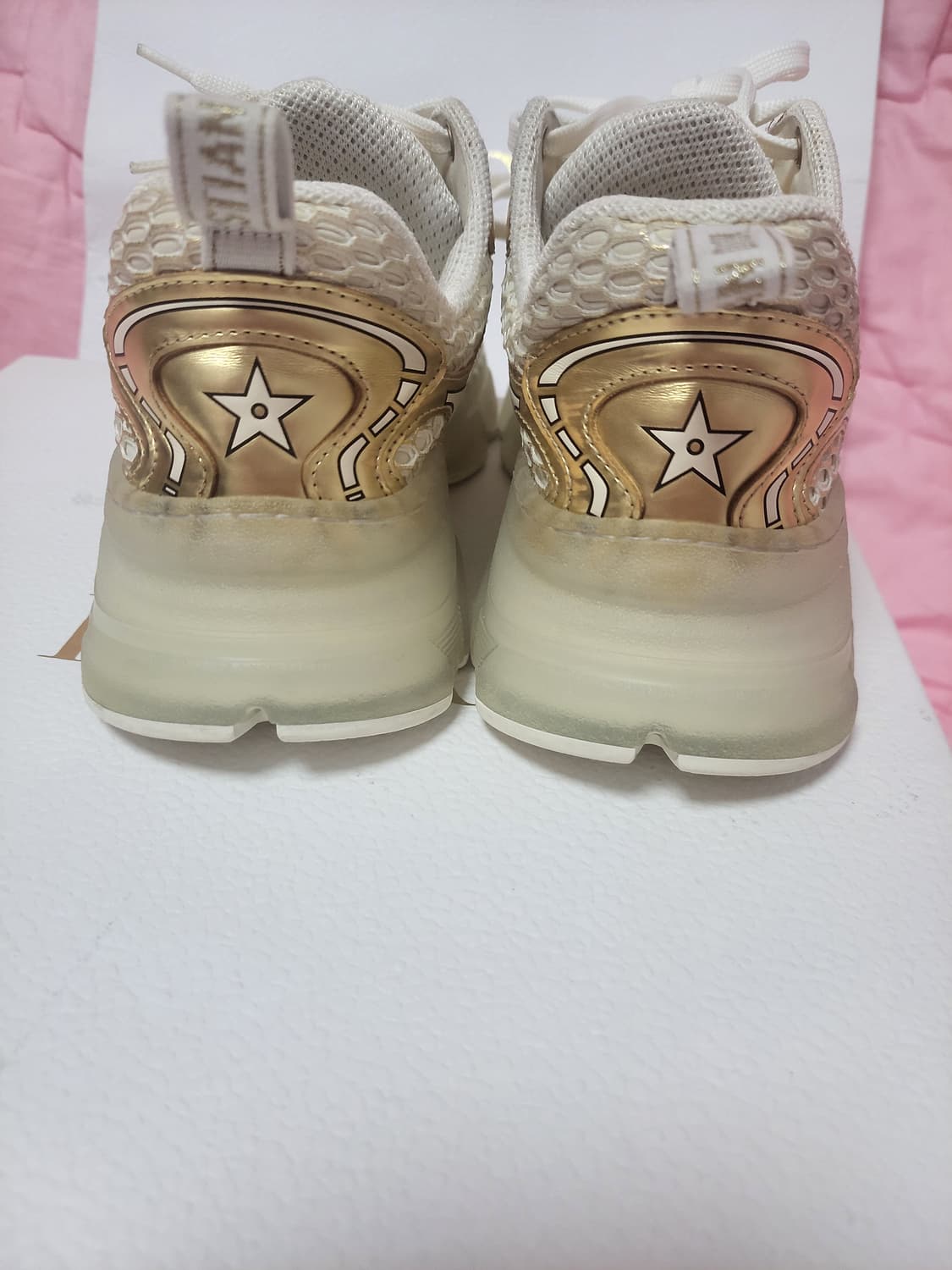 정품)급처명품세탁완료상태좋음!디올 바이브 수지 스니커즈 운동화 골드 상품이미지6