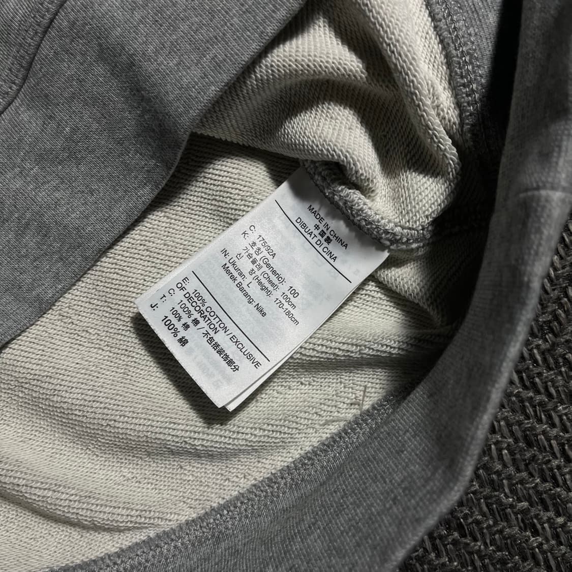 [L] NIKE 나이키 스우시 맨투맨 상품이미지4