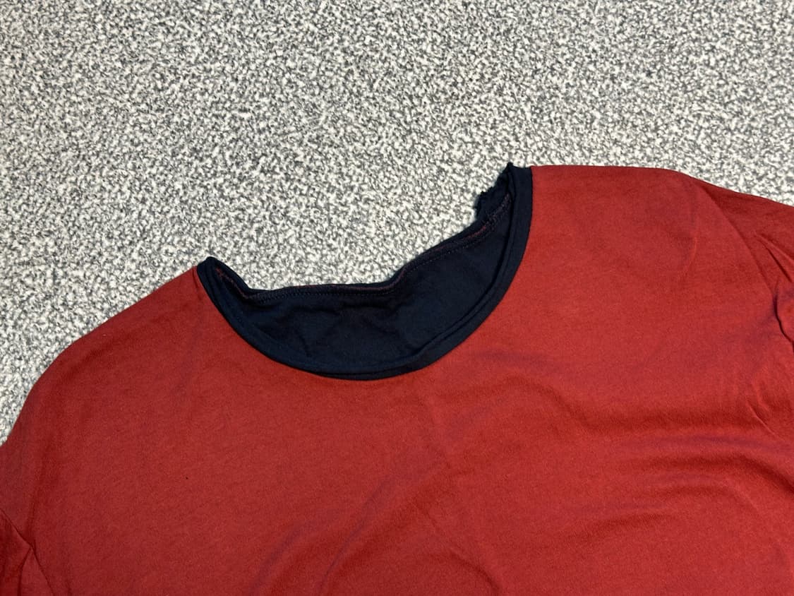 해칭룸 Two Face Linger Tee Red/Navy 상품이미지2