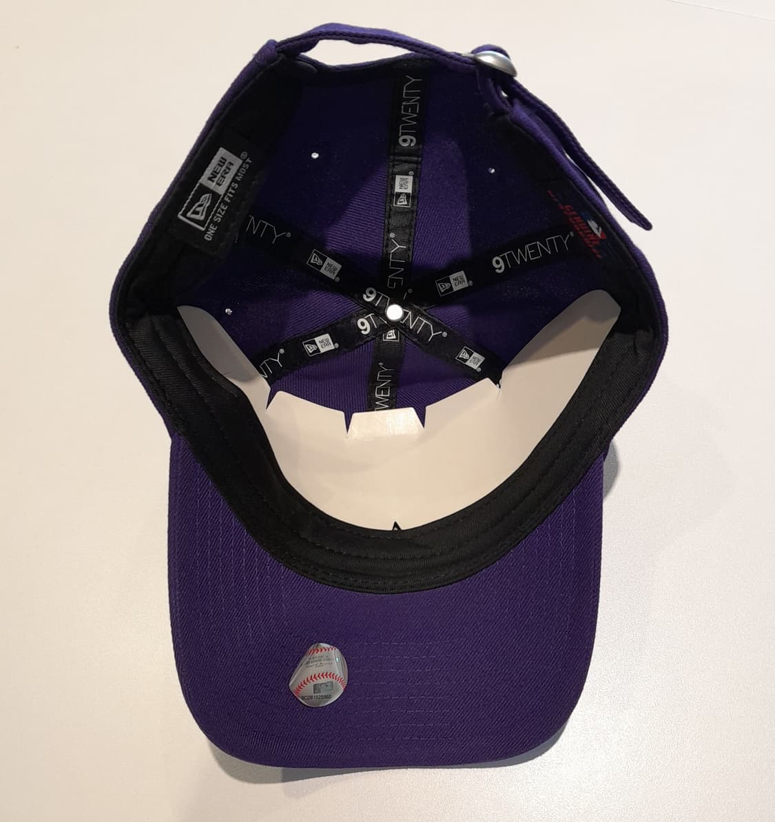 💥(새상품) 뉴에라 X 모마 레인보우 자수 볼캡 (퍼플)
 상품이미지7