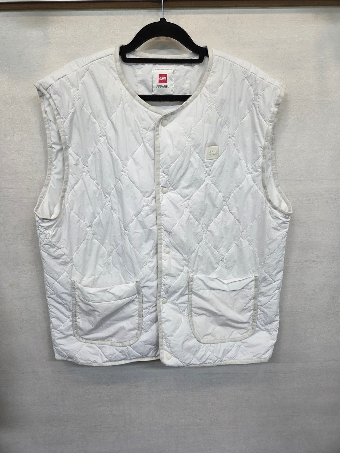 Cnn 퀄팅 조끼 xl 상품이미지1