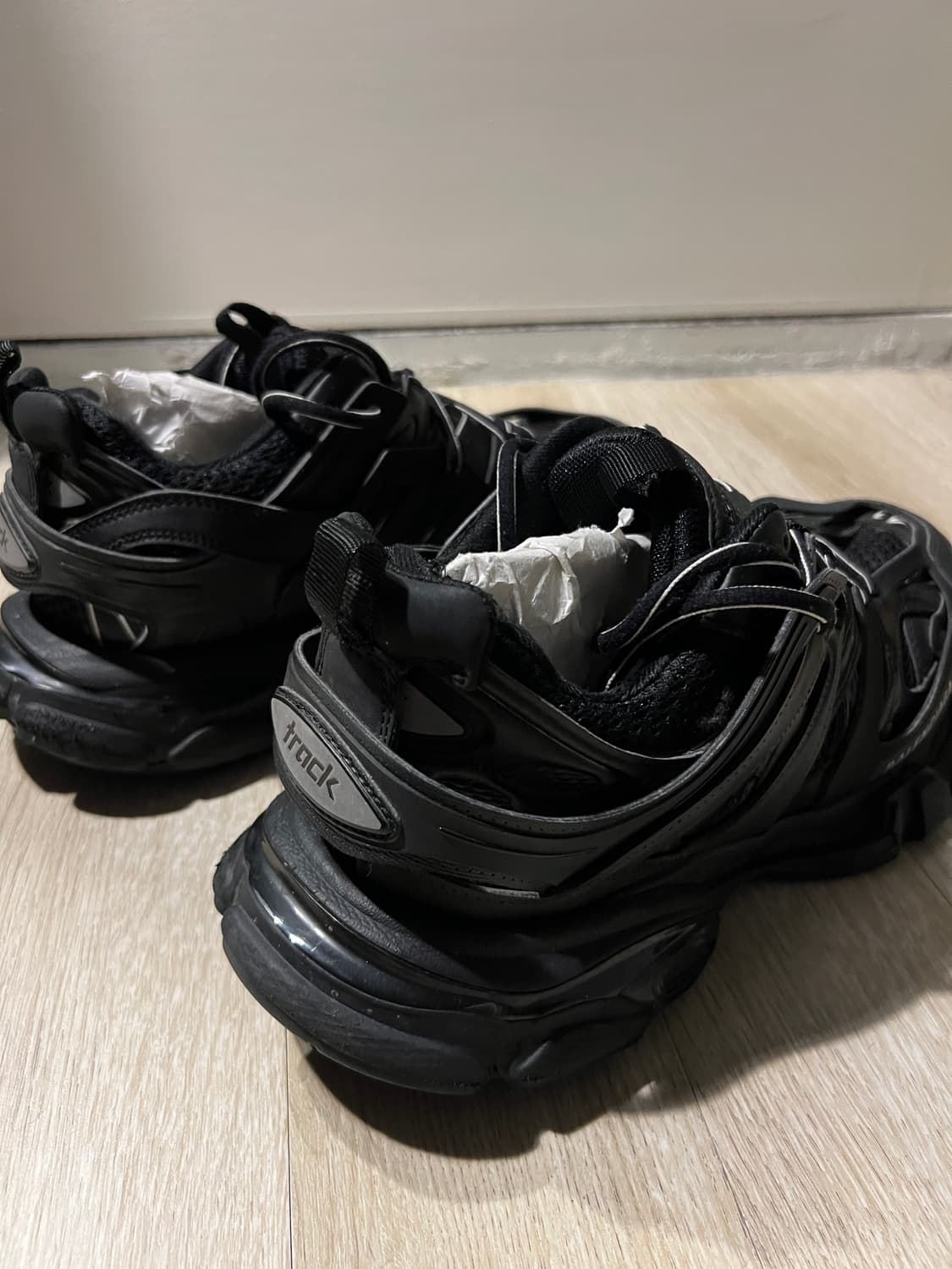 발렌시아가 트랙 스니커즈 블랙 41 상품이미지4