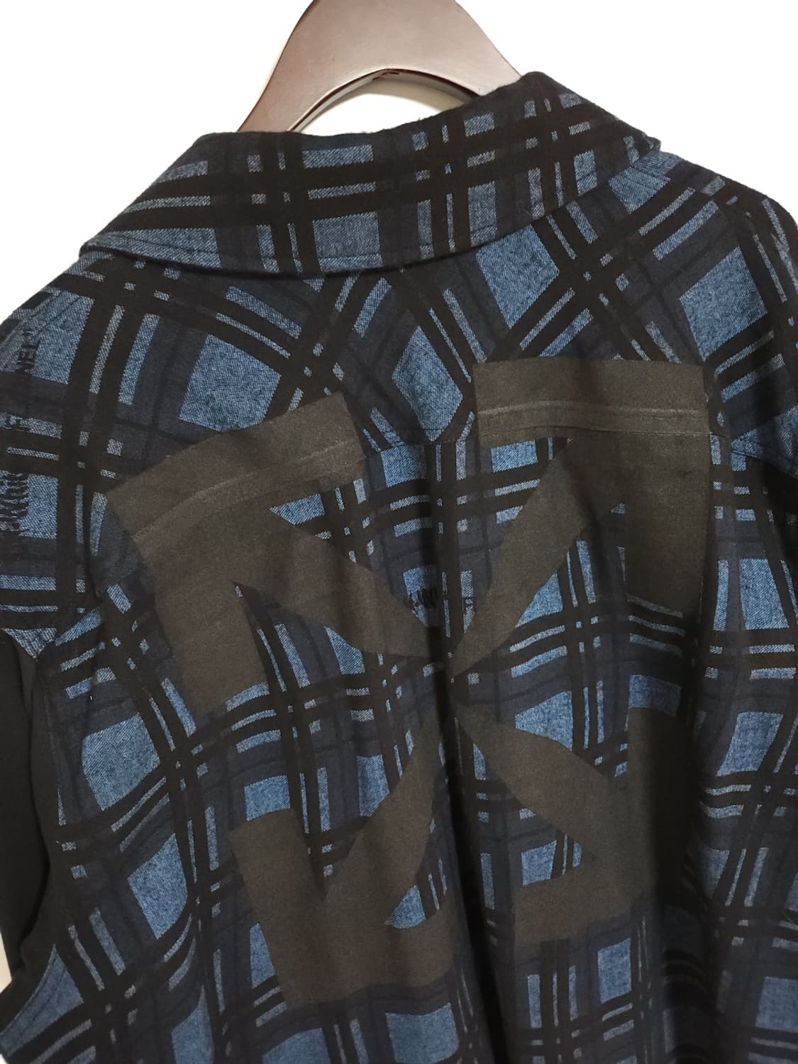 M 오프화이트 블루 슬리브 체크 애로우 남성 셔츠 a133053 상품이미지5