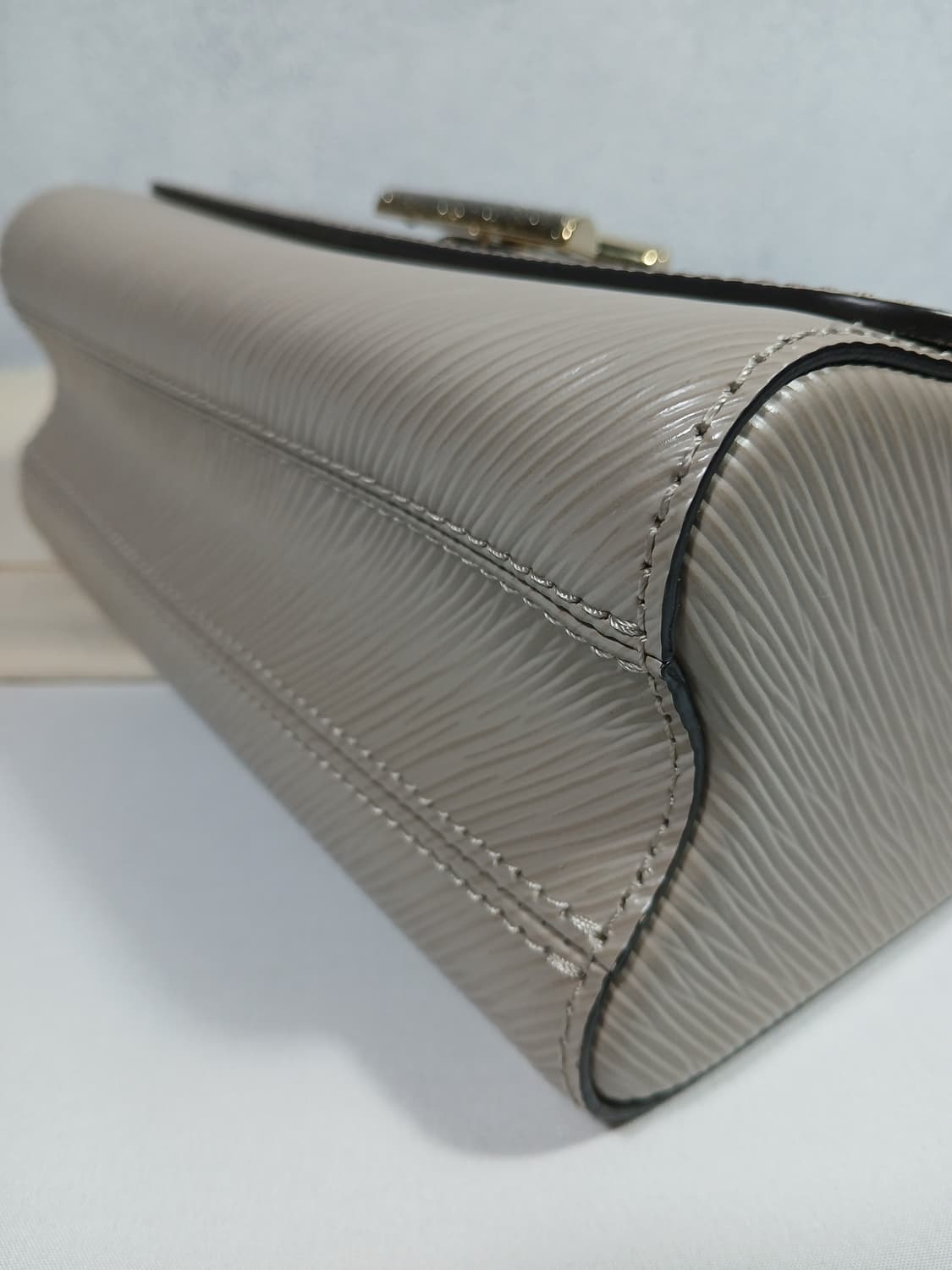 루이비통 트위스트MM 체인백 M59033 상품이미지7