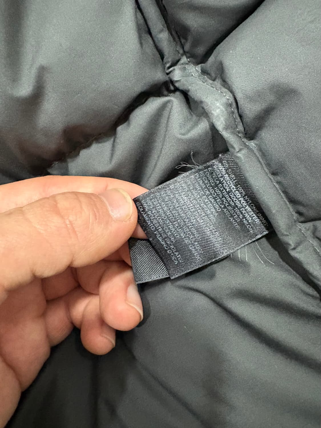 노스페이스 눕시 700 구스 다운 자켓 다크 그레이 상품이미지6