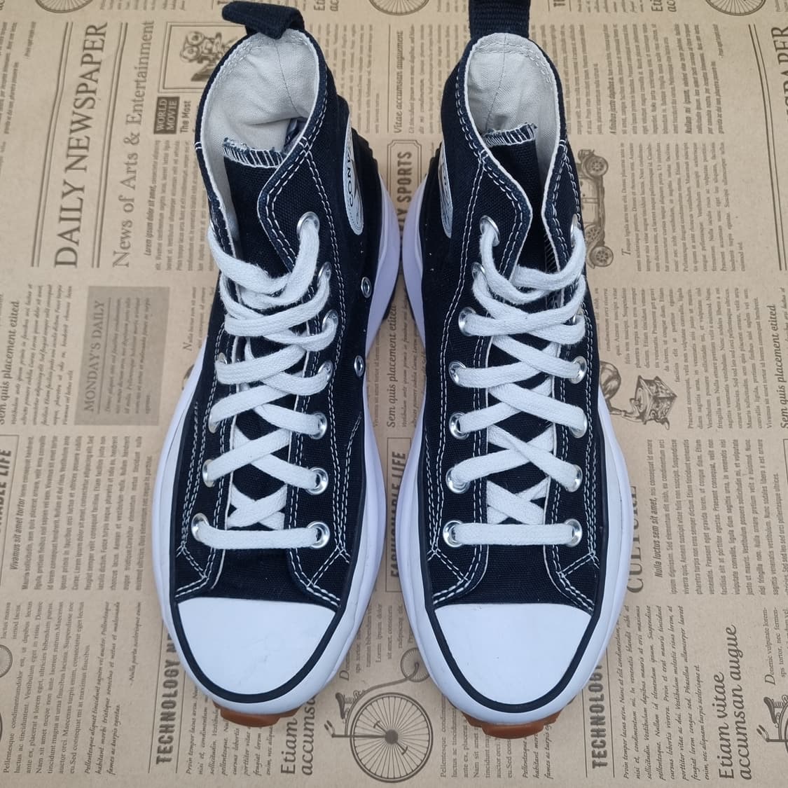 컨버스 런스타 하이크 블랙 플랫폼 스니커즈235 상품이미지2