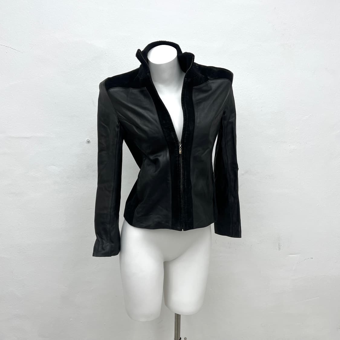 Suede detail leather jacket  상품이미지1